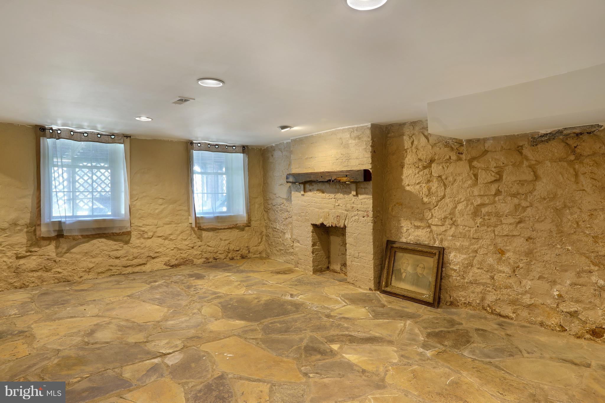 DECATUR HEIGHTS - Residential