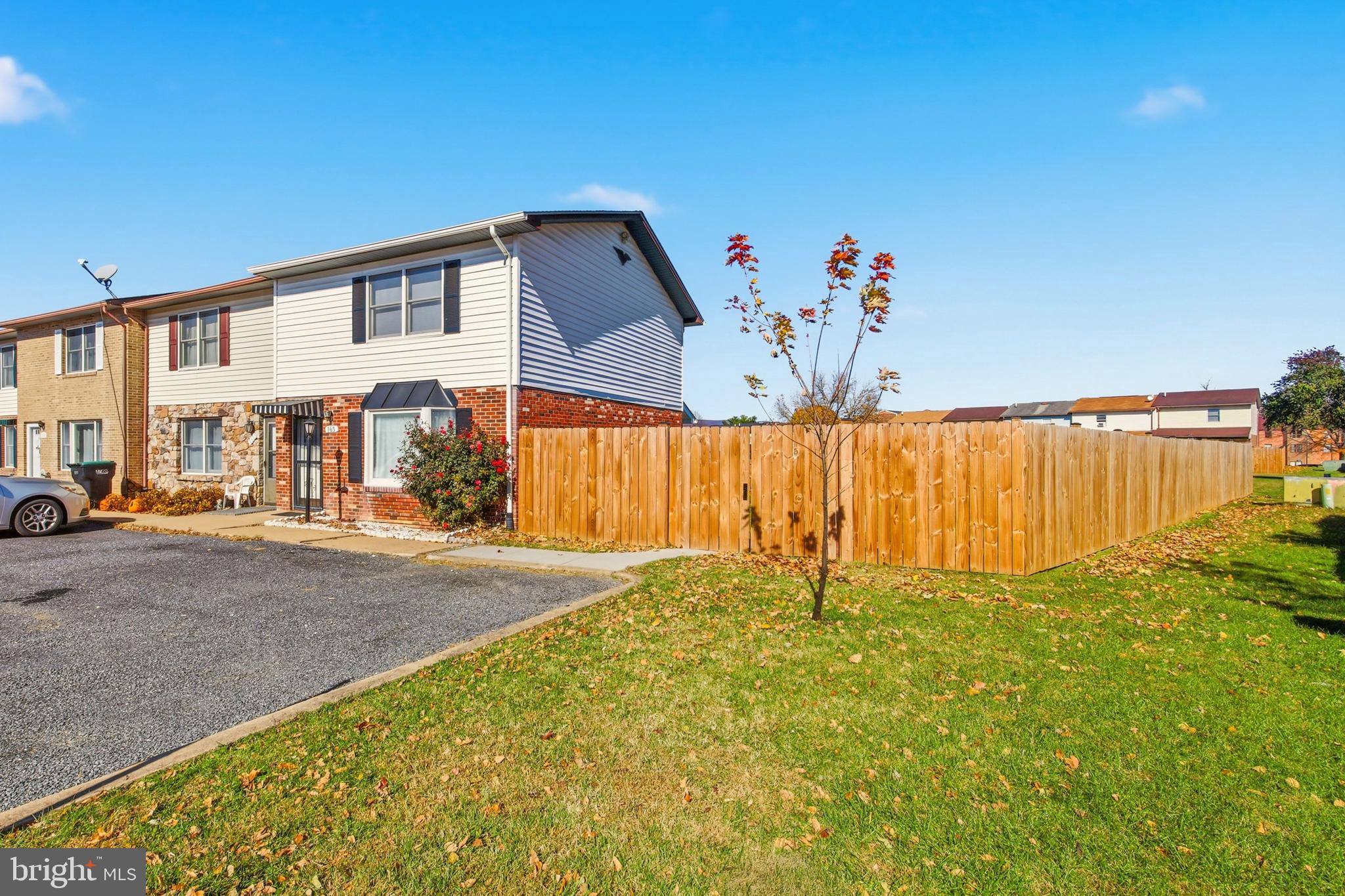 163 E RESERVOIR ROAD