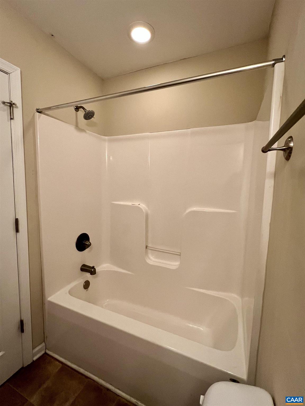 EVERSHIRE - Residential