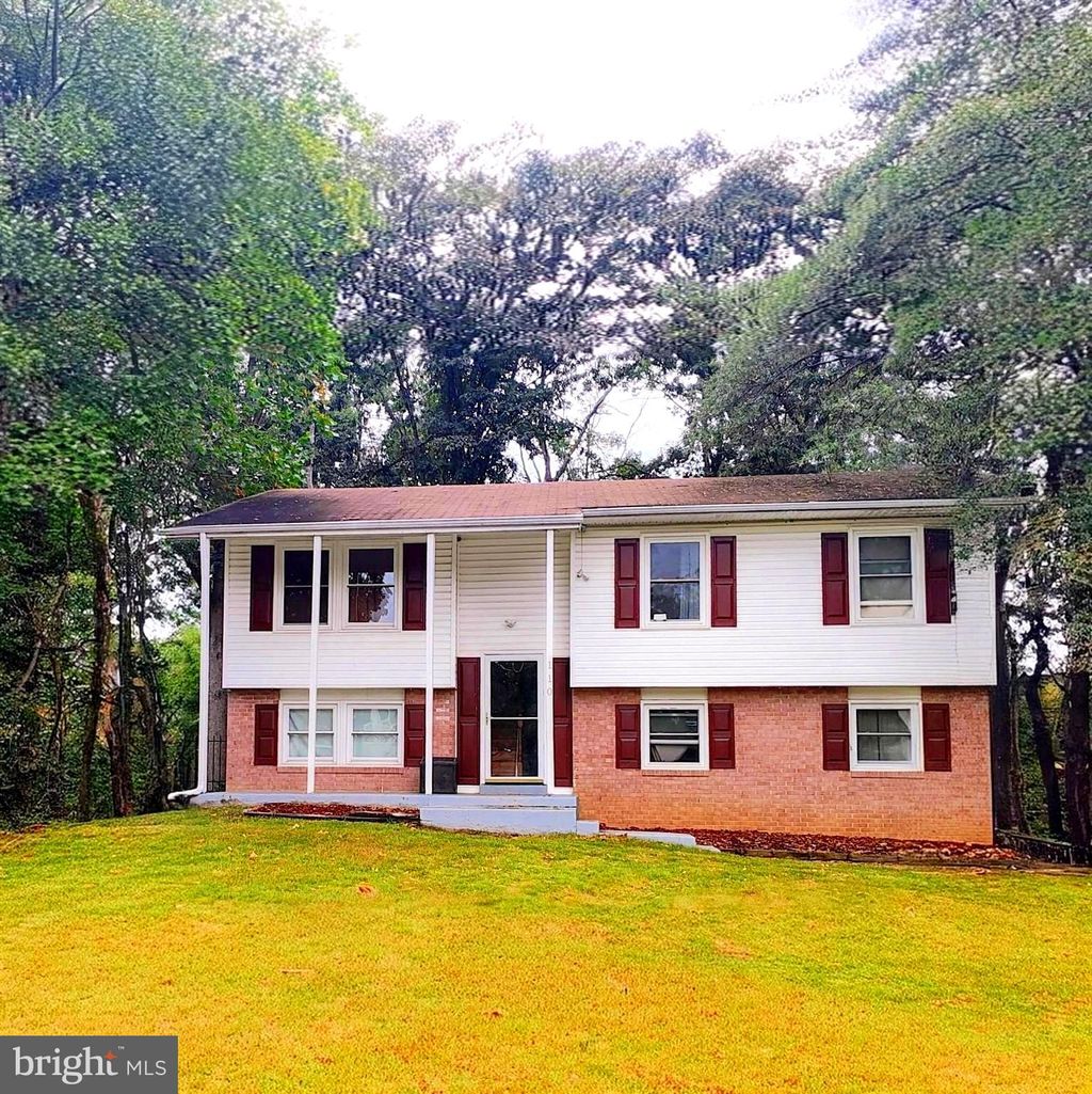 Photo of 110 Sherman Road, WALDORF, MD 20602 (MLS # MDCH2047226)