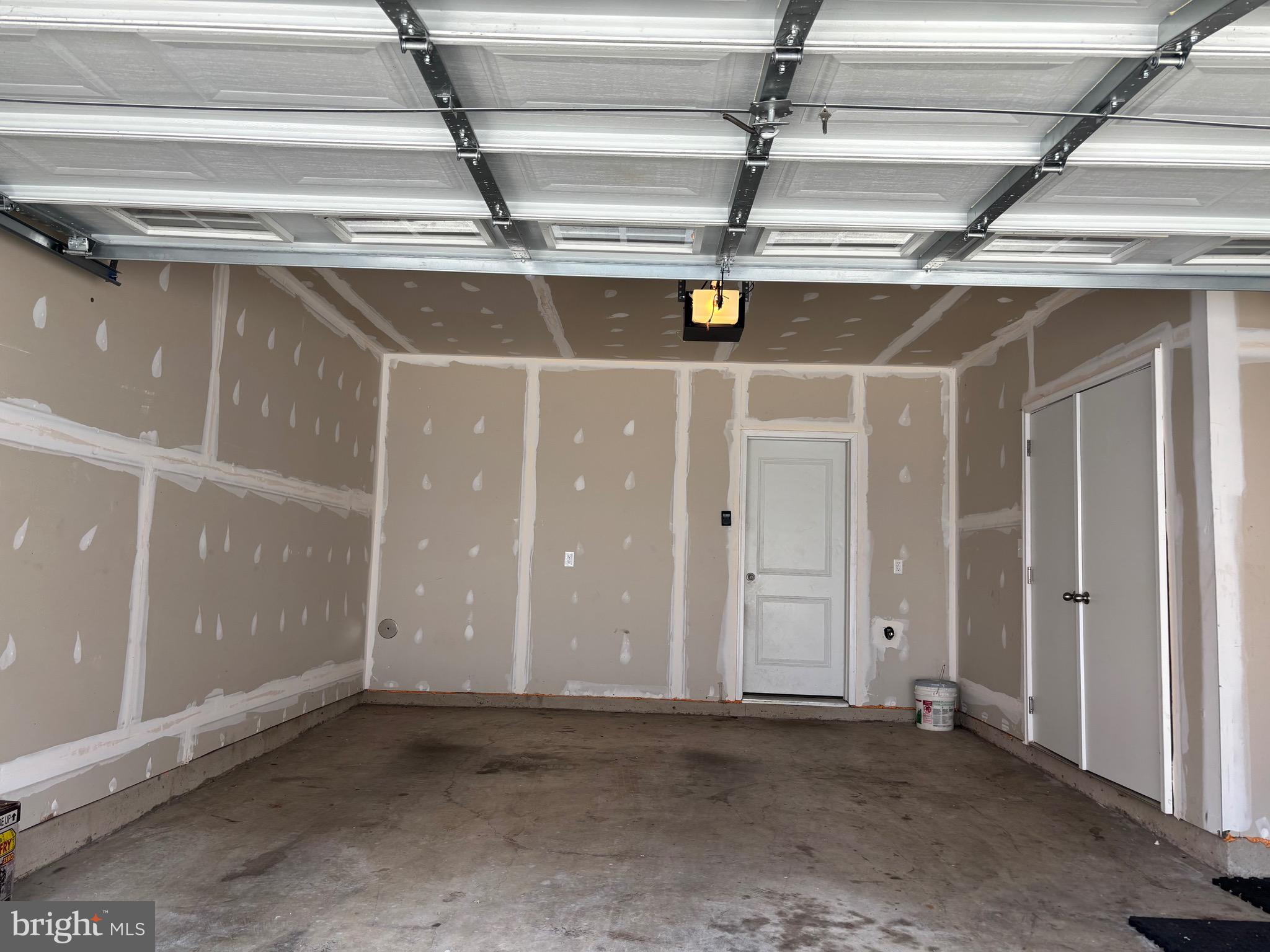 SCOTLAND HEIGHTS - Residential Lease