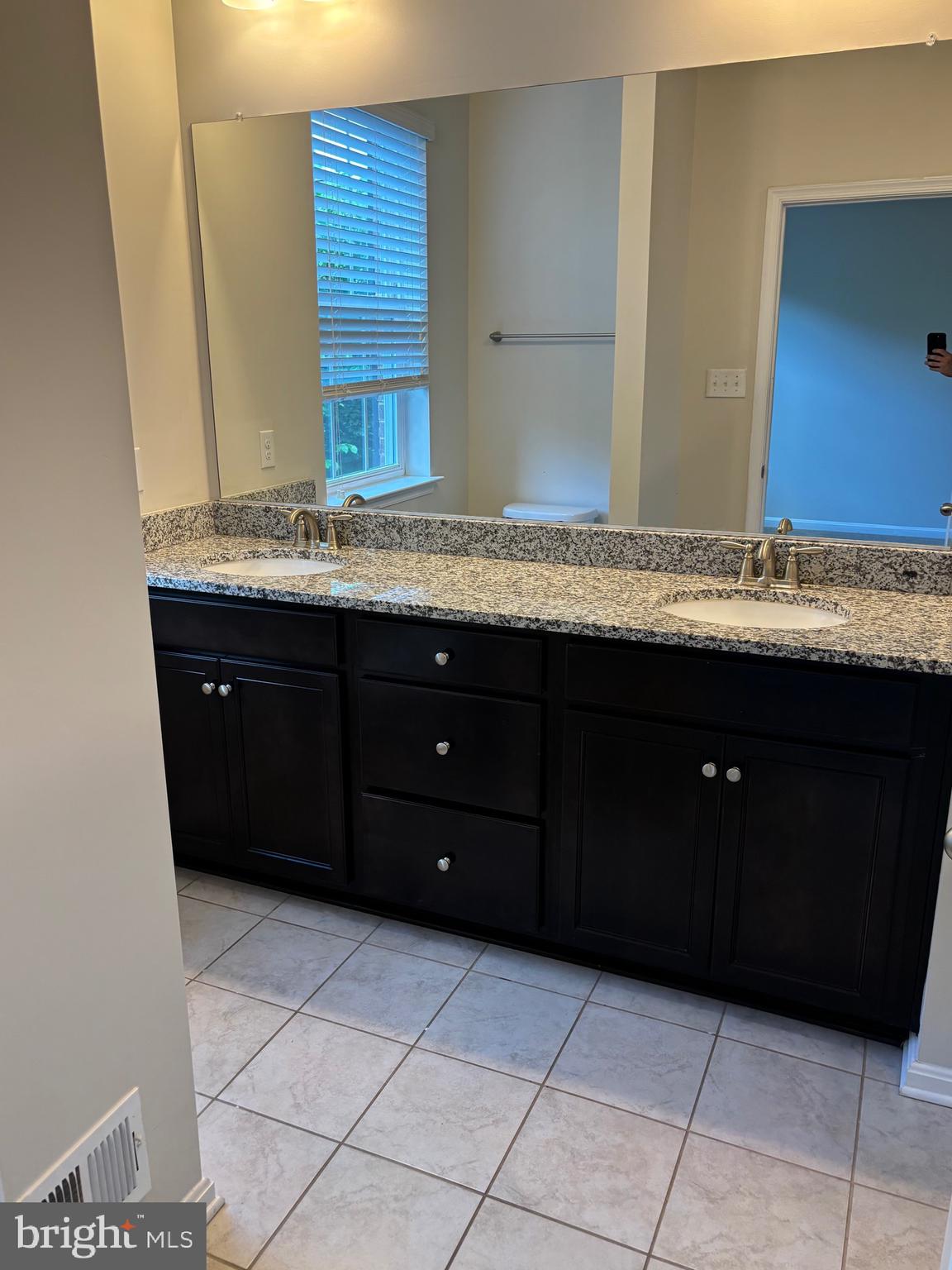 SCOTLAND HEIGHTS - Residential Lease