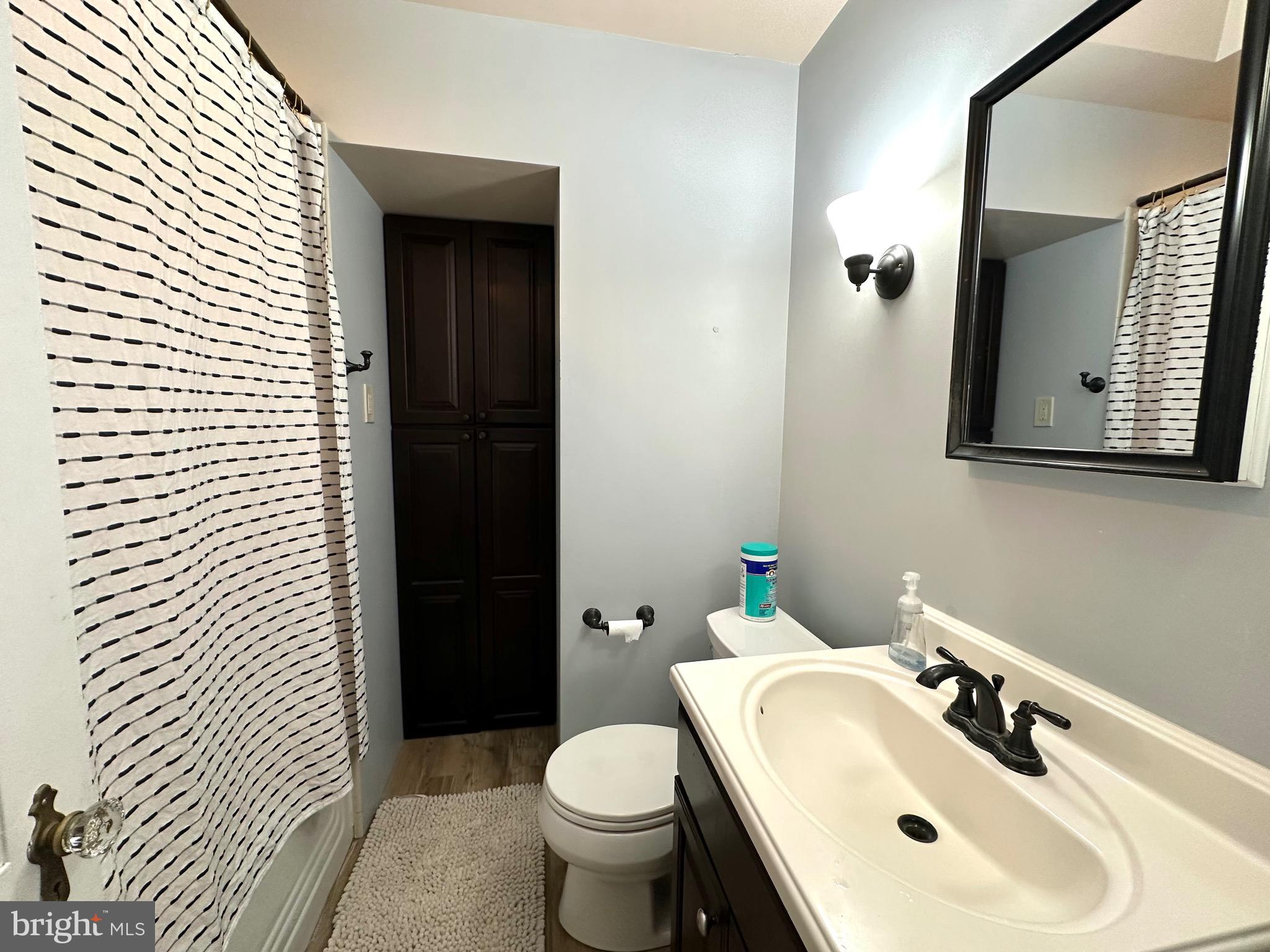 MAYFAIR - Residential