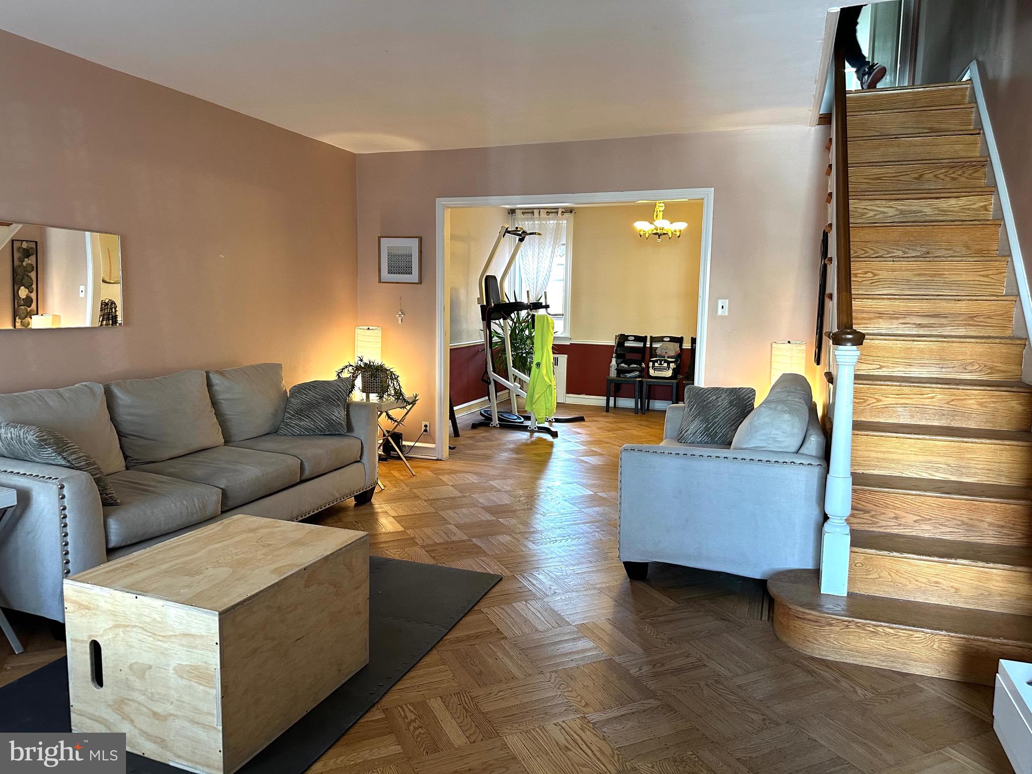 MAYFAIR - Residential