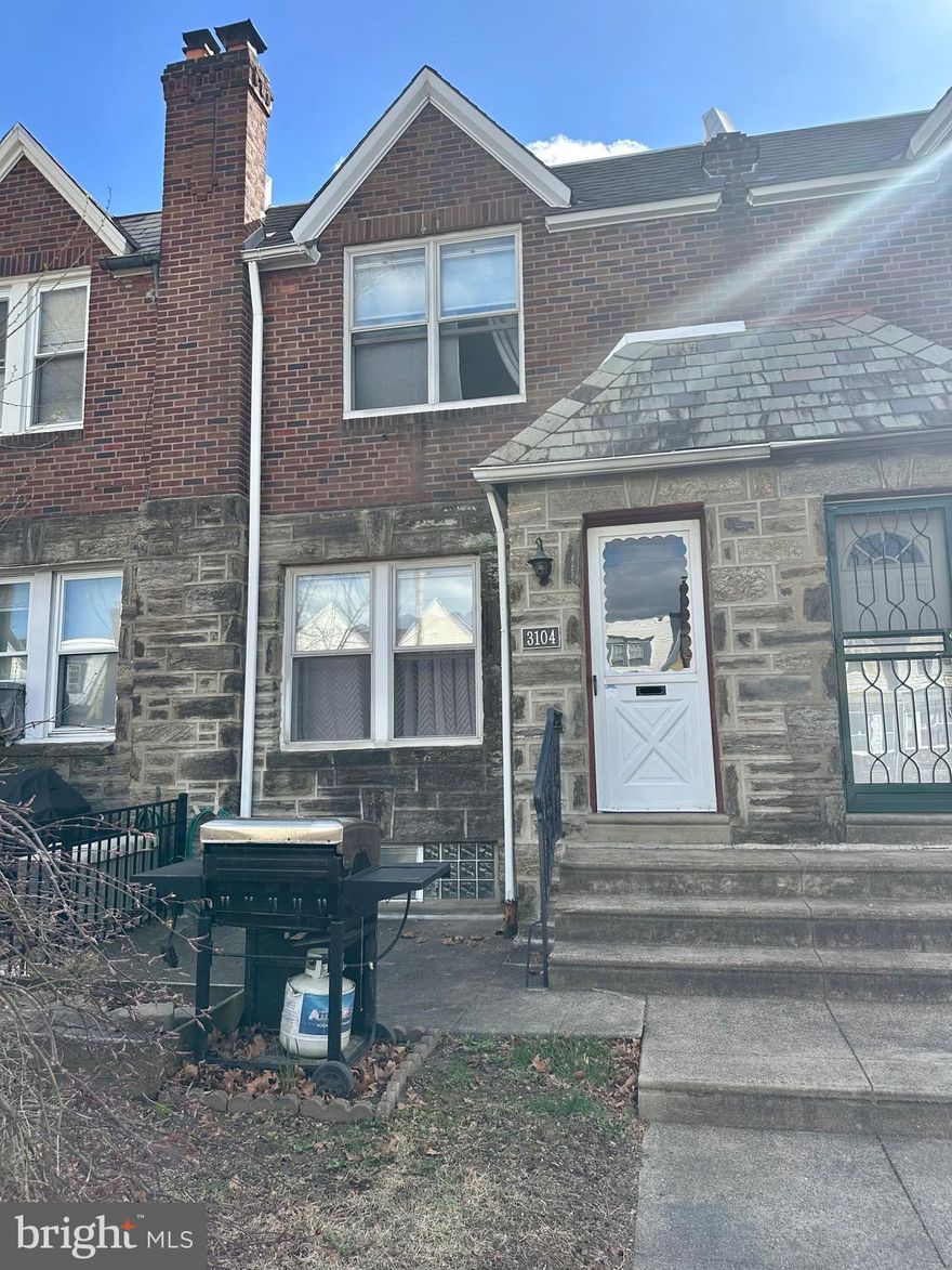 Welcome to this lovely and well maintained row house in desirable Mayfair area!  Feature 3 bedrooms and 1.5 bath, refinished hard wood floors throughout 1st and 2nd floor. Gourmet kitchen with semi Custom Brookhaven maple cabinetry. Kitchen,  bathroom and basement had been remodeled about 10 Years ago.  Gourmet kitchen with semi Custom Brookhaven maple cabinetry.  Finished basement offers more living space with laundry area and storage closet, perfect for entertainment space.  Currently rented to a very reliable tenant, make your appointment to see today!