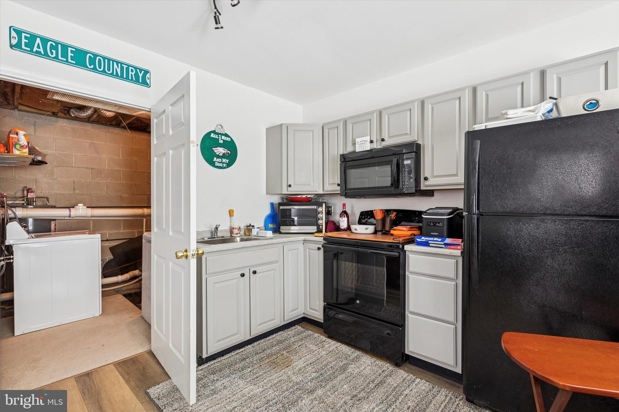 GERMANY HILL - Residential