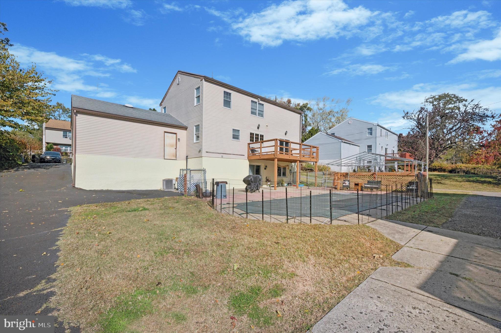 GERMANY HILL - Residential