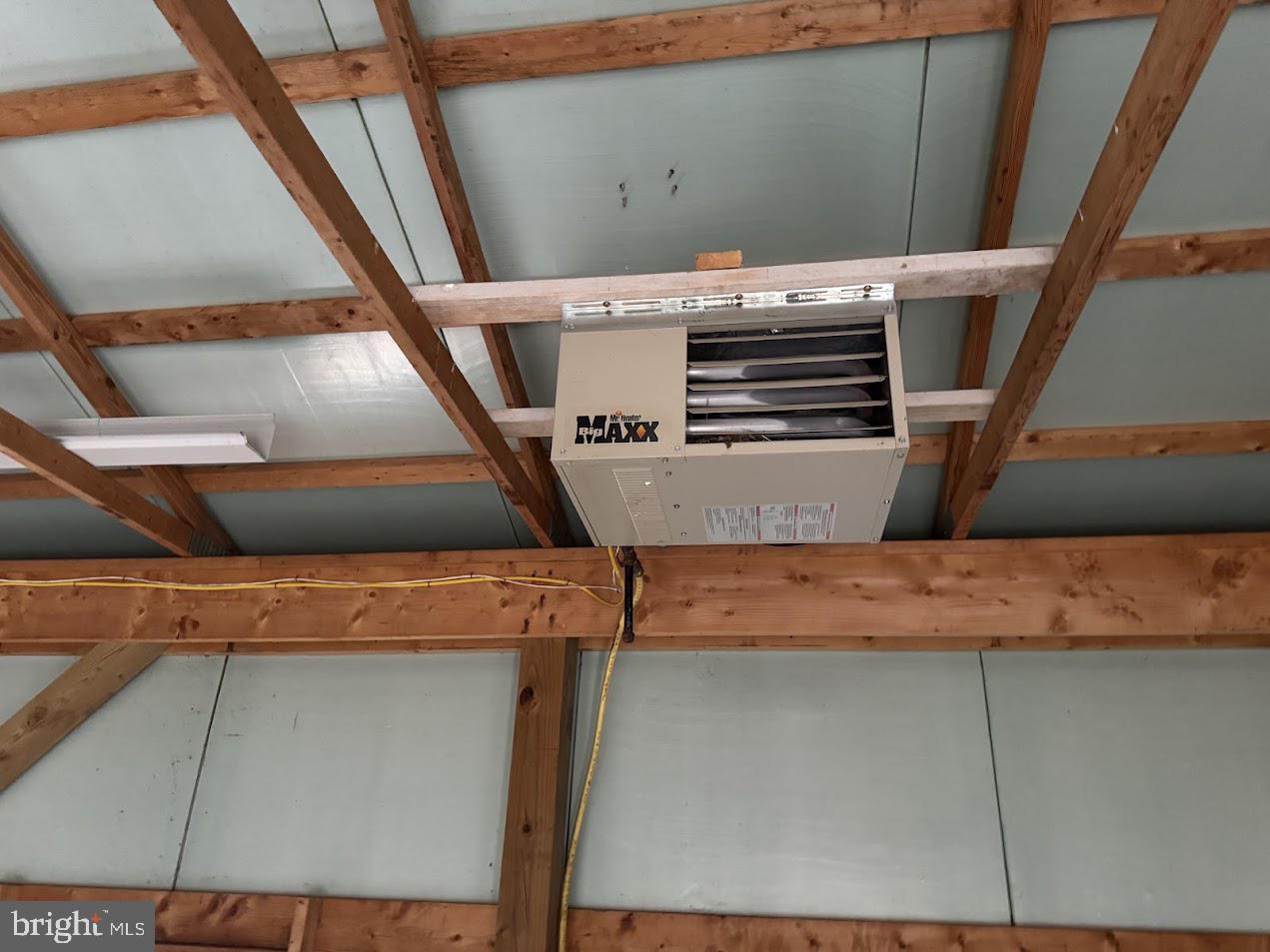 BACKBONE MOUNTAIN - Farm