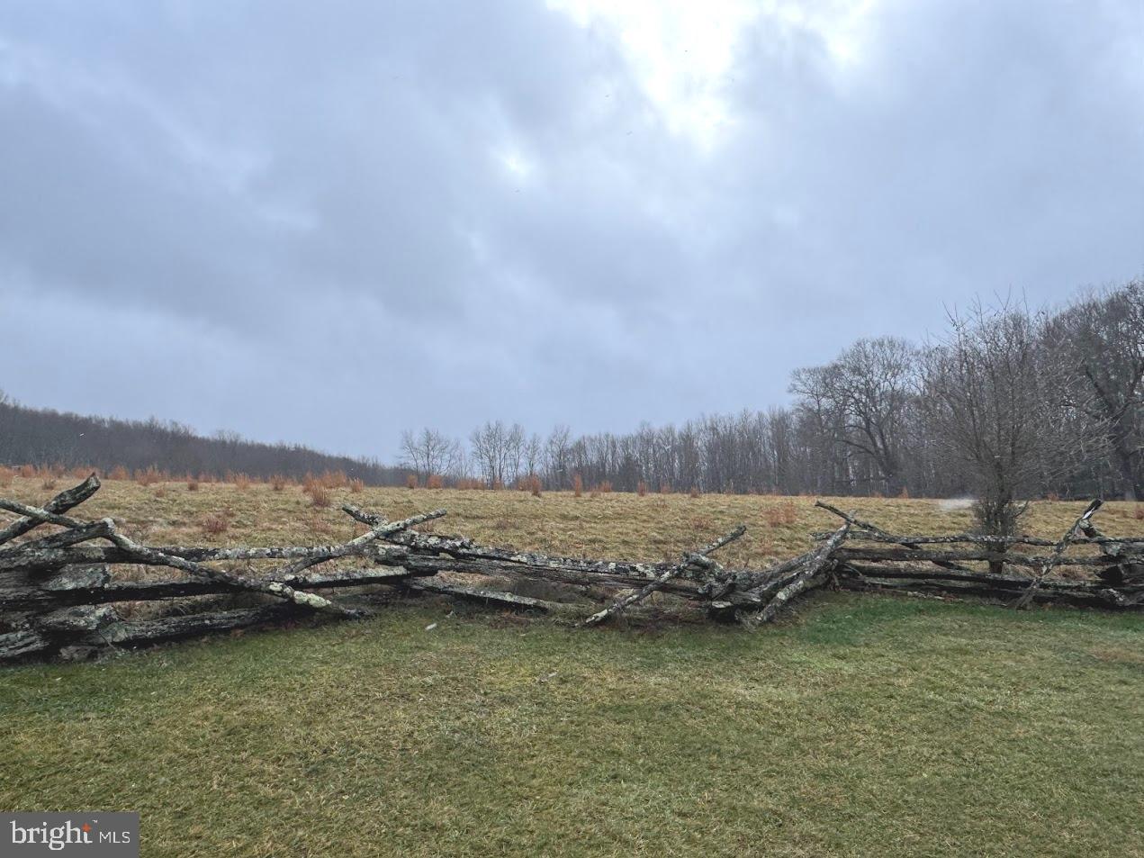 BACKBONE MOUNTAIN - Farm