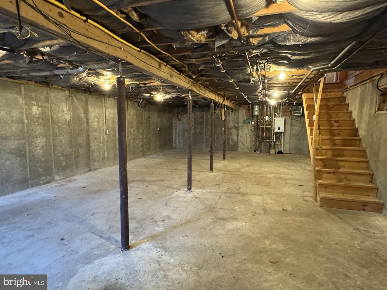 BACKBONE MOUNTAIN - Farm