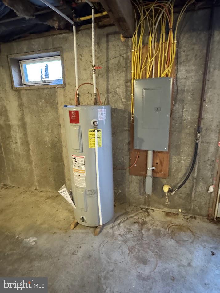 BACKBONE MOUNTAIN - Farm