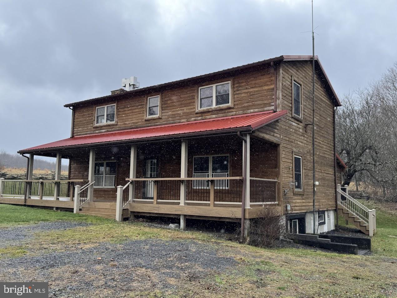 BACKBONE MOUNTAIN - Farm