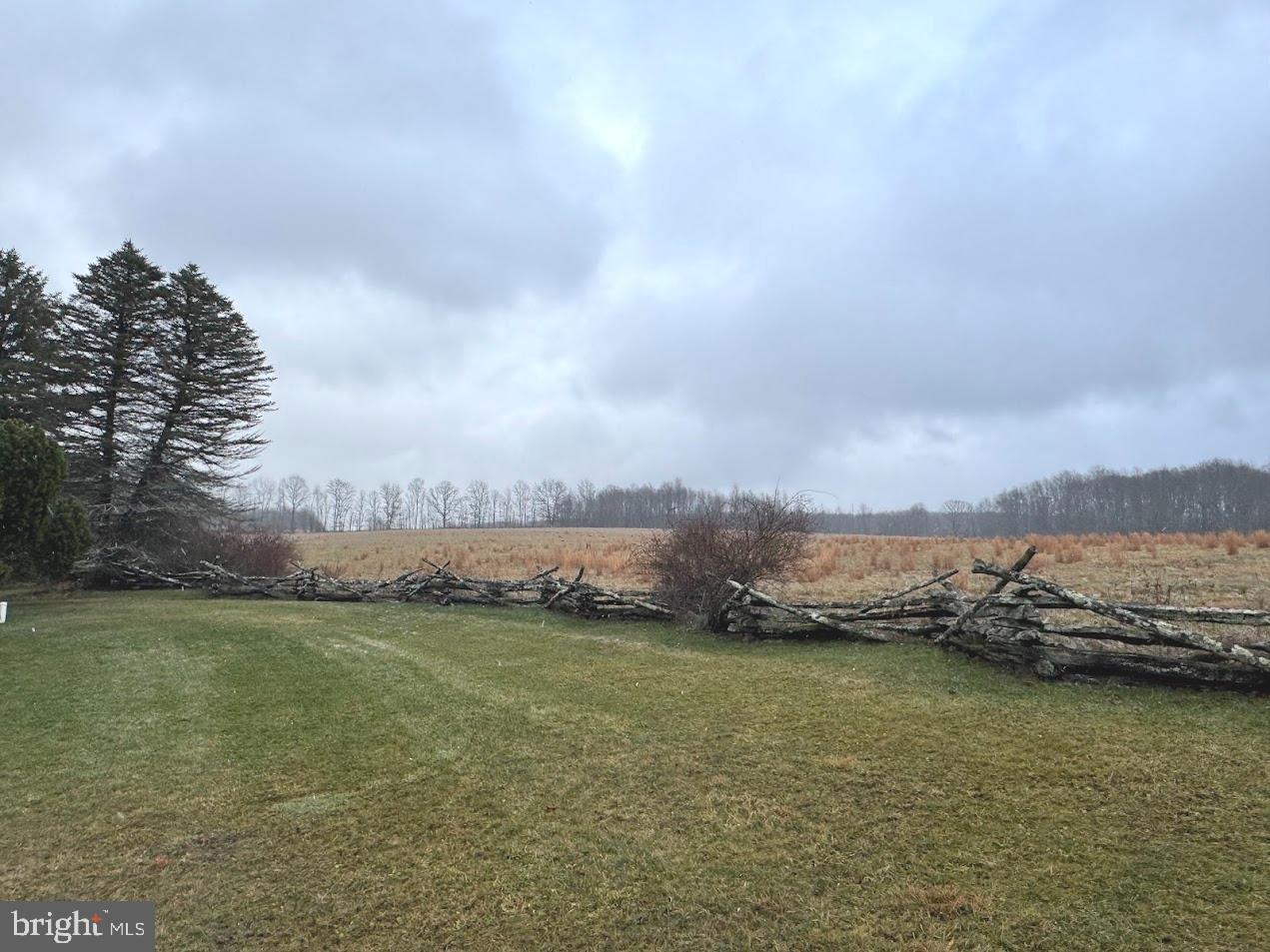 BACKBONE MOUNTAIN - Farm