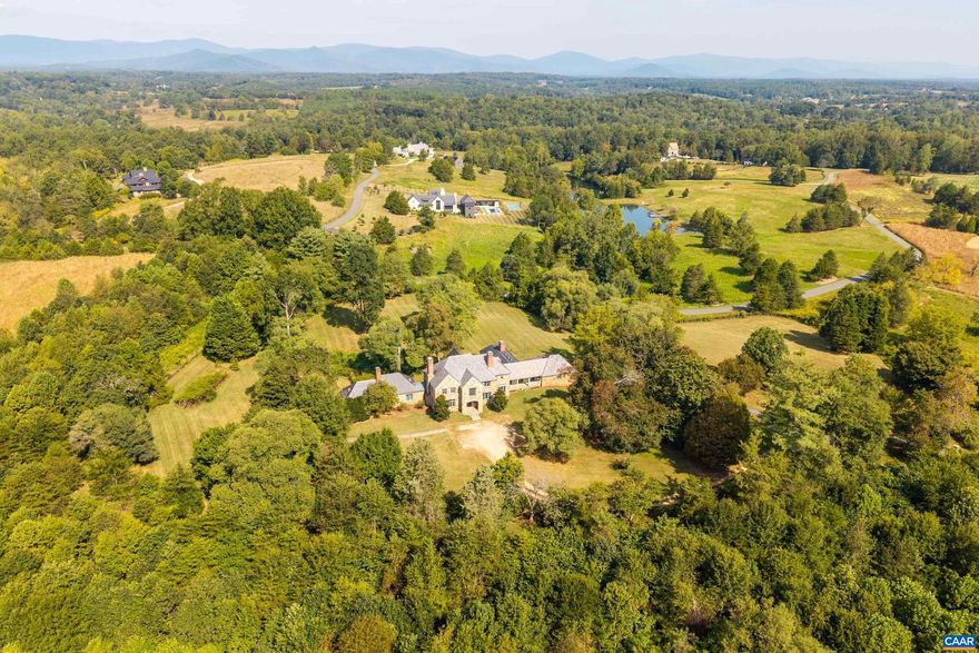 Fieldstone is a magnificent property, set on 5.14 acres in Farmington, next to Ivy Creek. The impressive stone residence dates to 1932 and features generous proportions and views of the Blue Ridge Mountains.