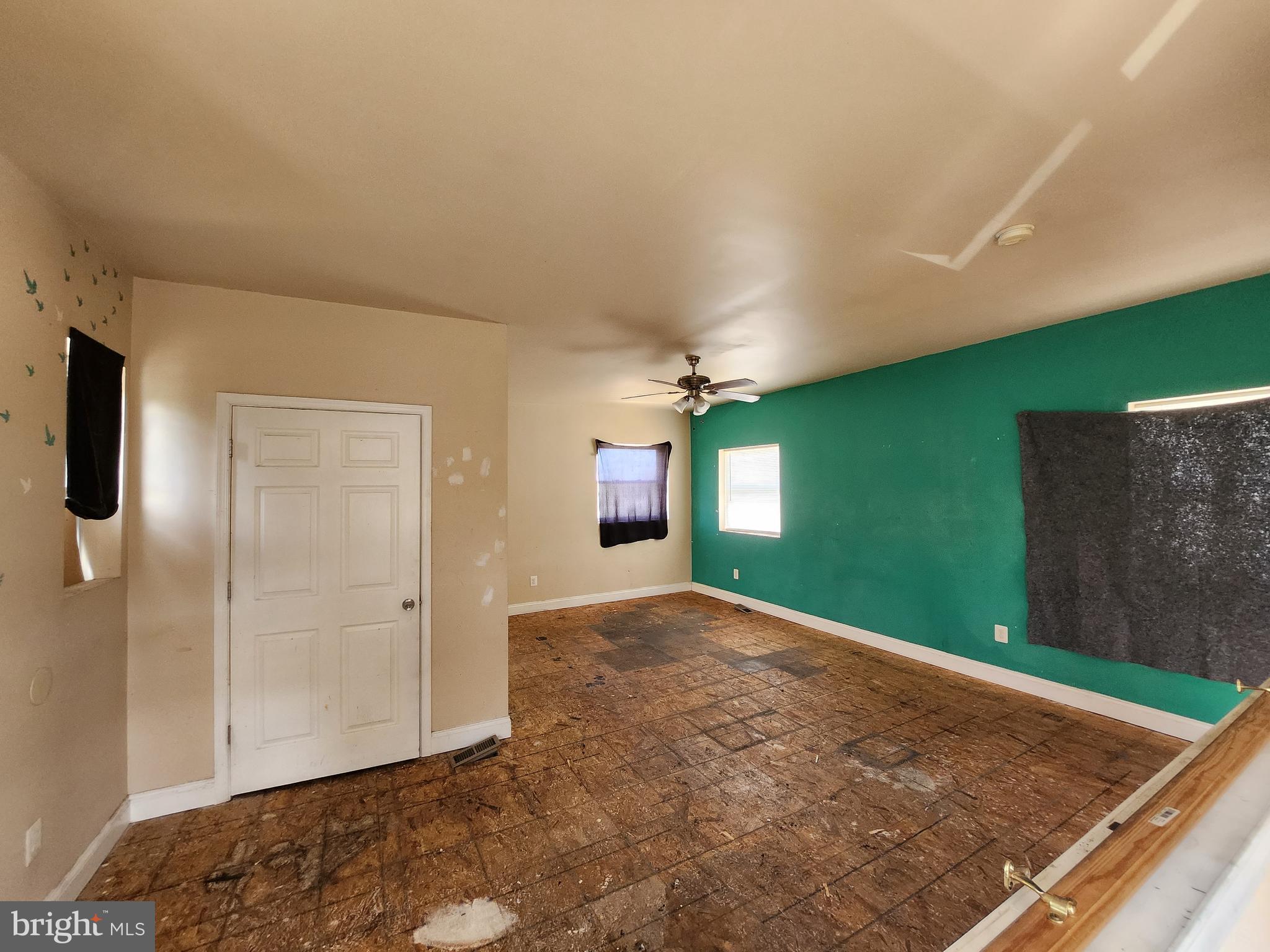 WESTPORT - Commercial Sale