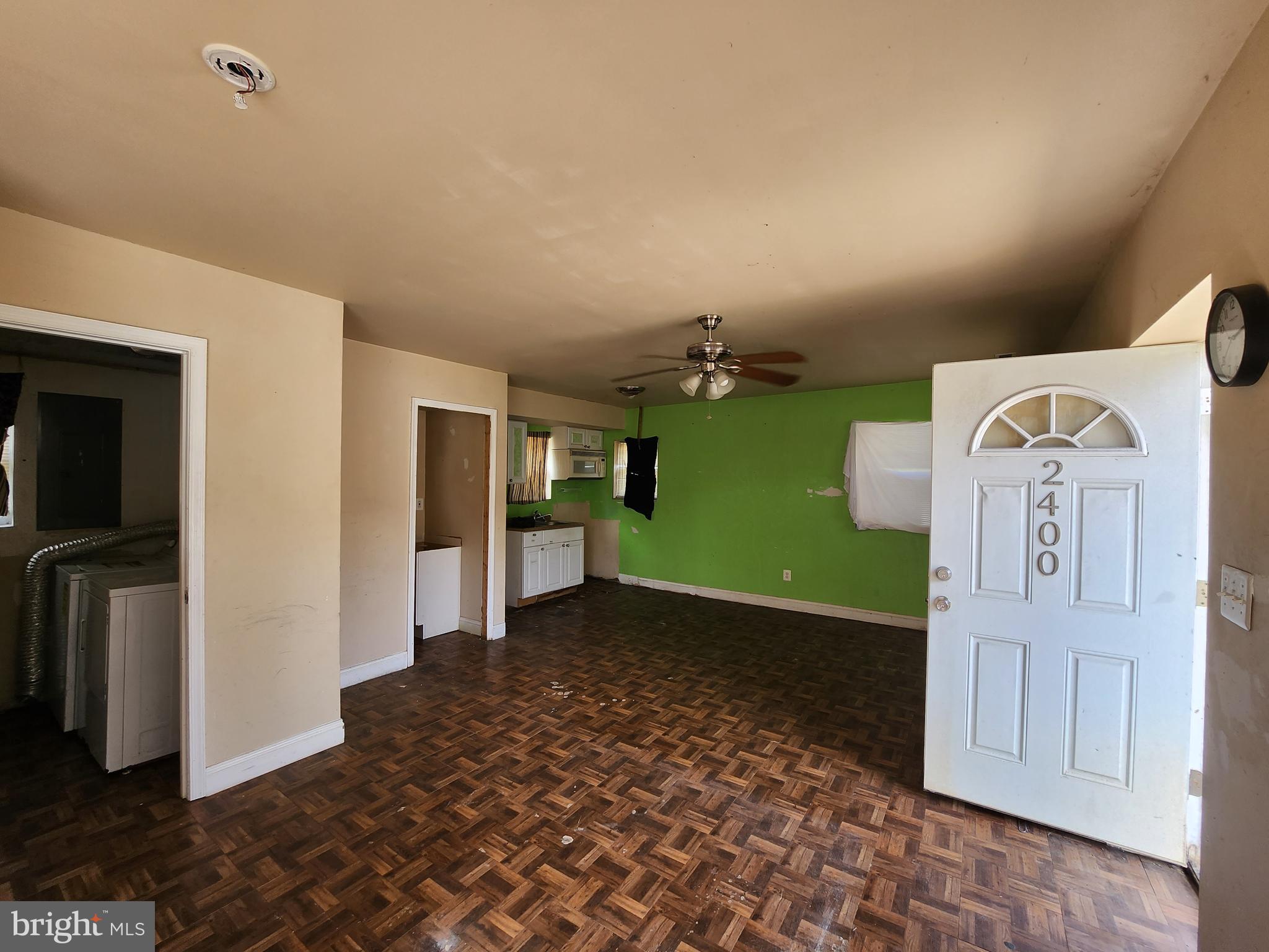 WESTPORT - Commercial Sale