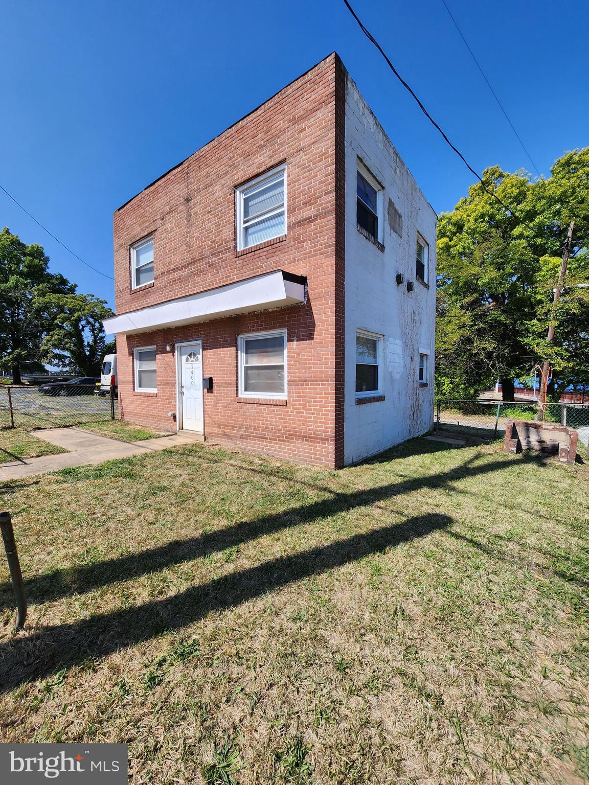 WESTPORT - Commercial Sale