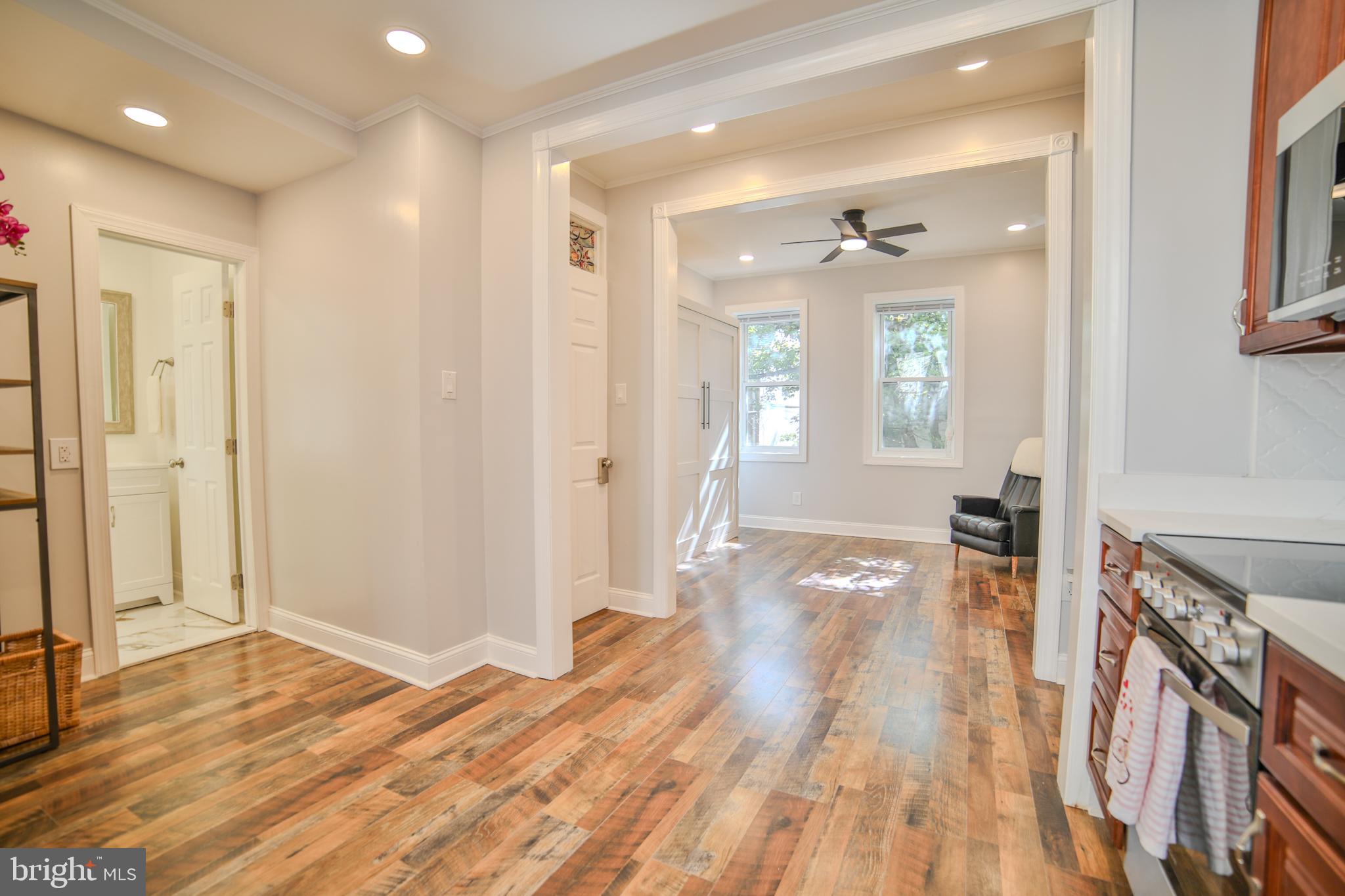 WASHINGTON SQ WEST - Residential Income