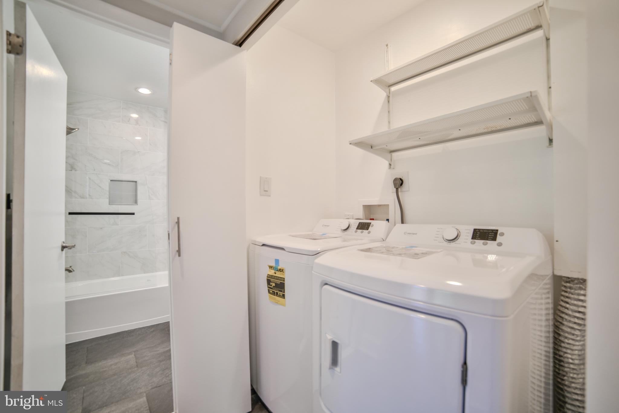 WASHINGTON SQ WEST - Residential Income