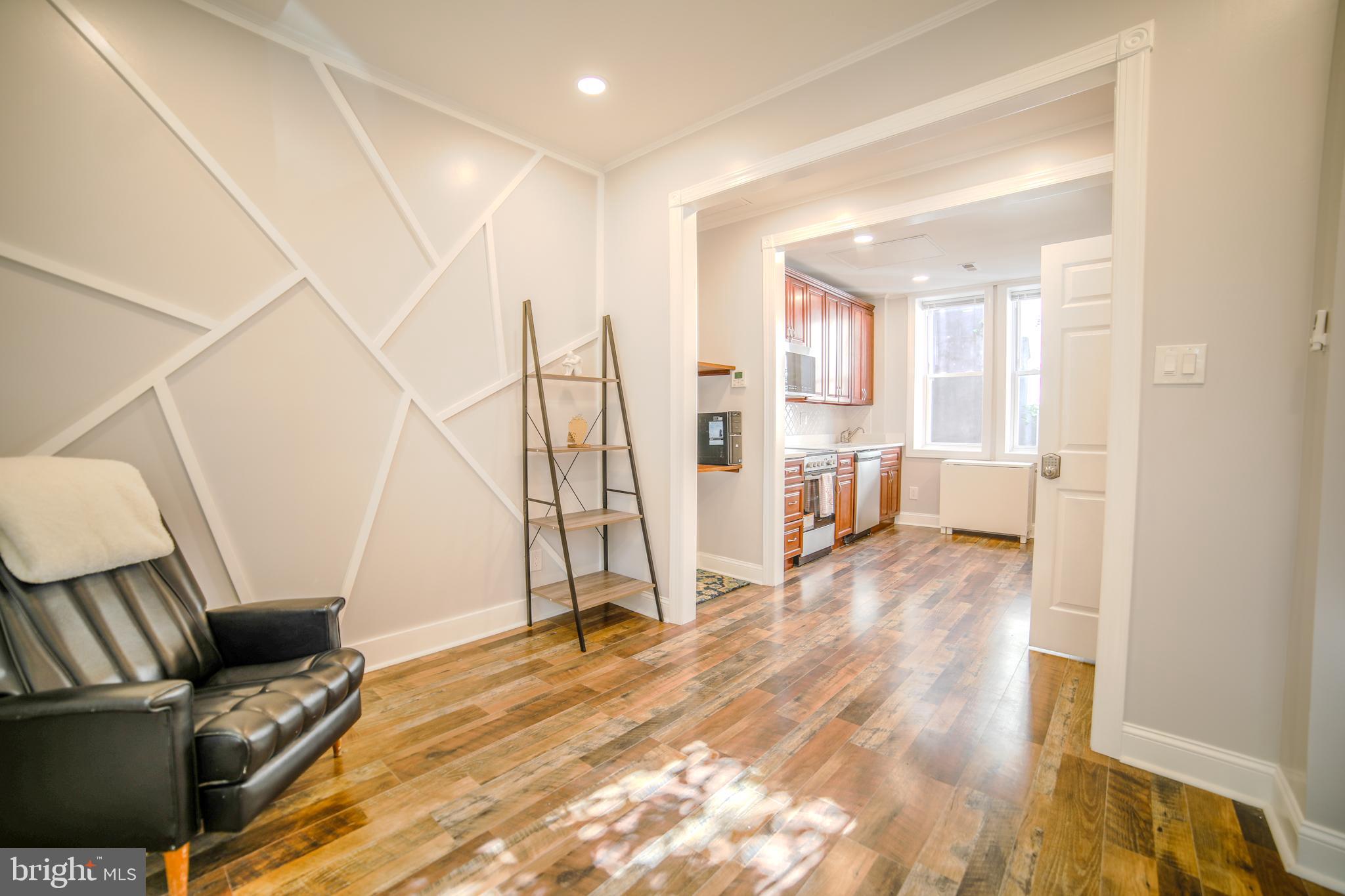 WASHINGTON SQ WEST - Residential Income