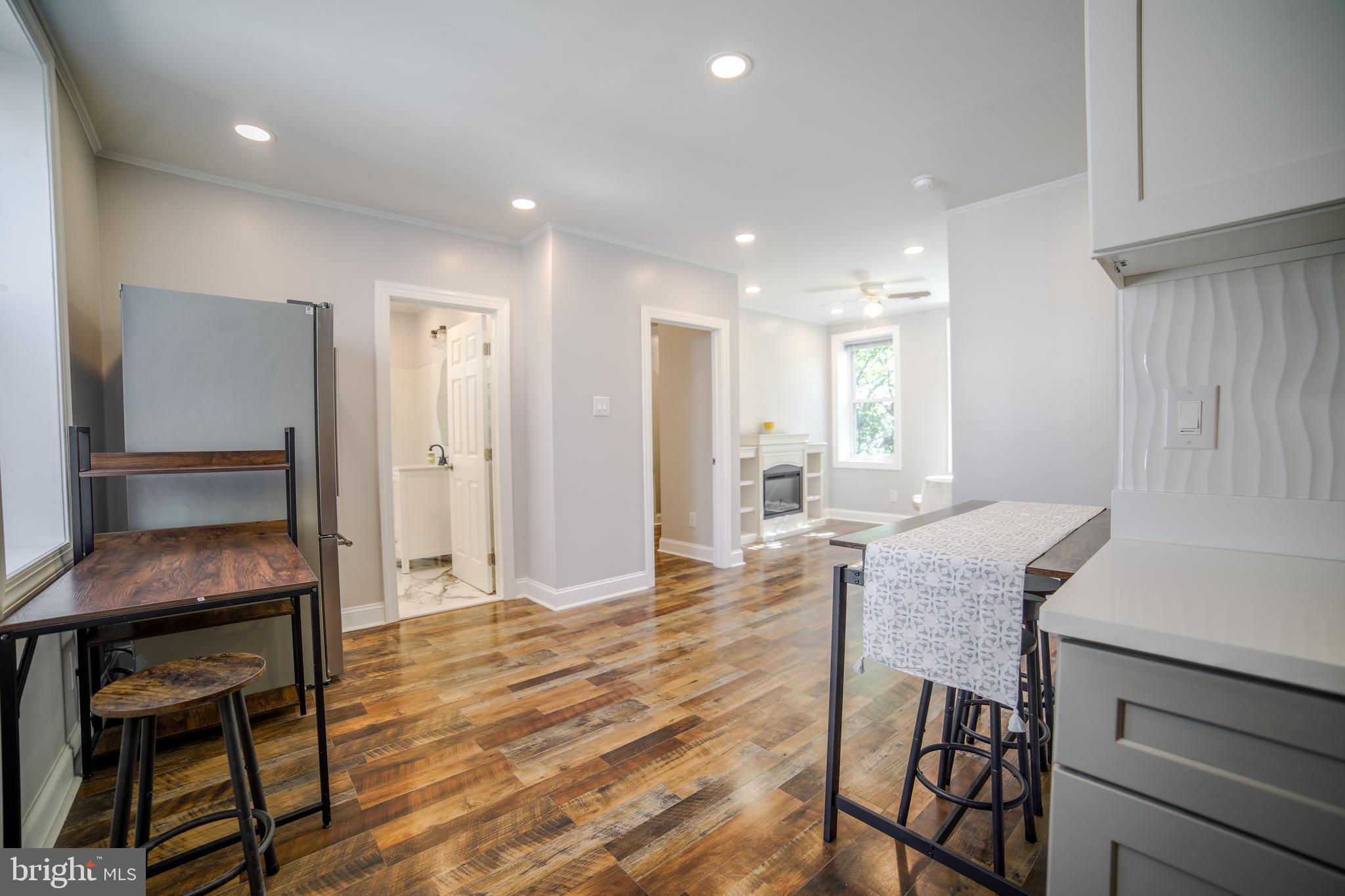 WASHINGTON SQ WEST - Residential Income