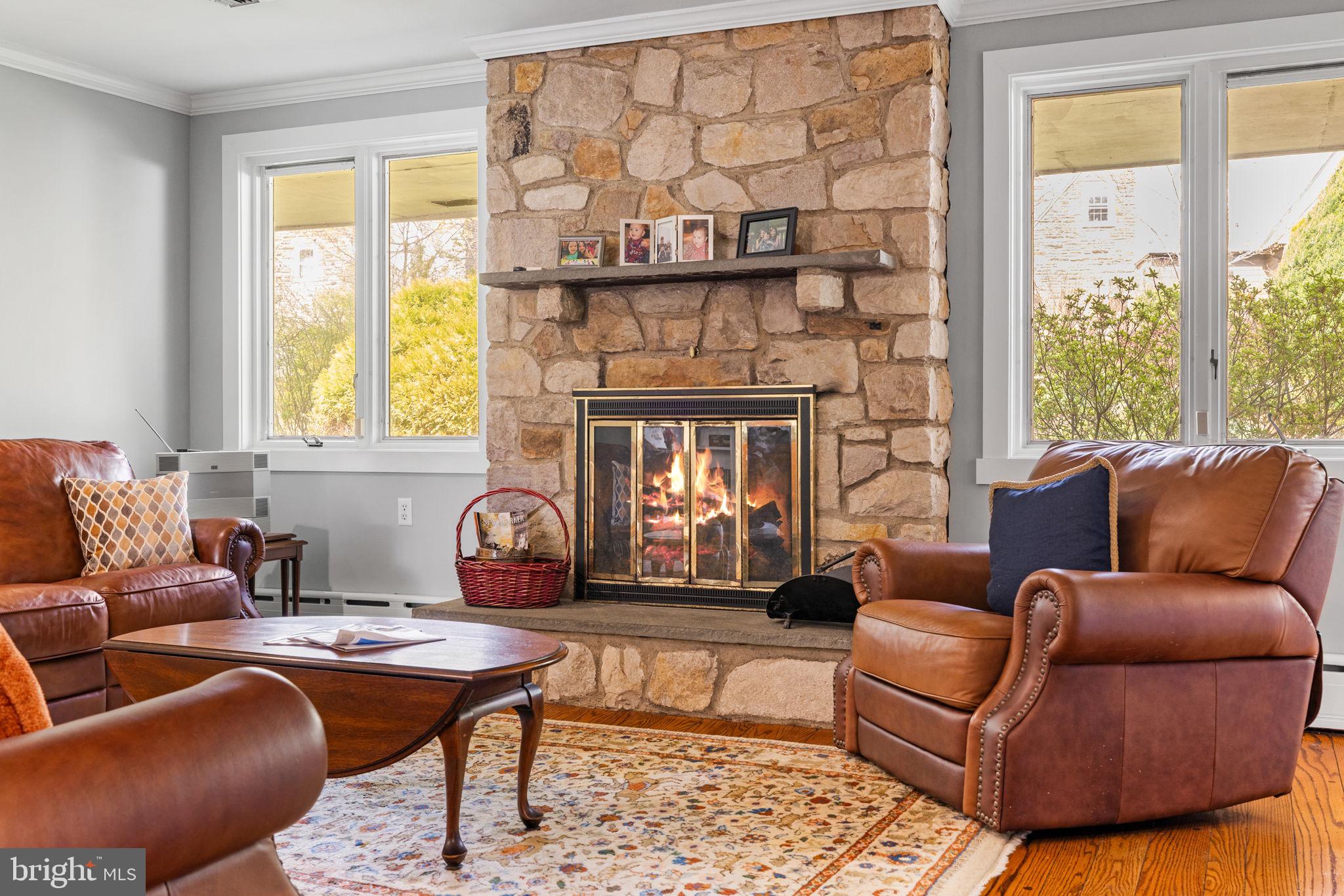 CHESTNUT HILL - Residential