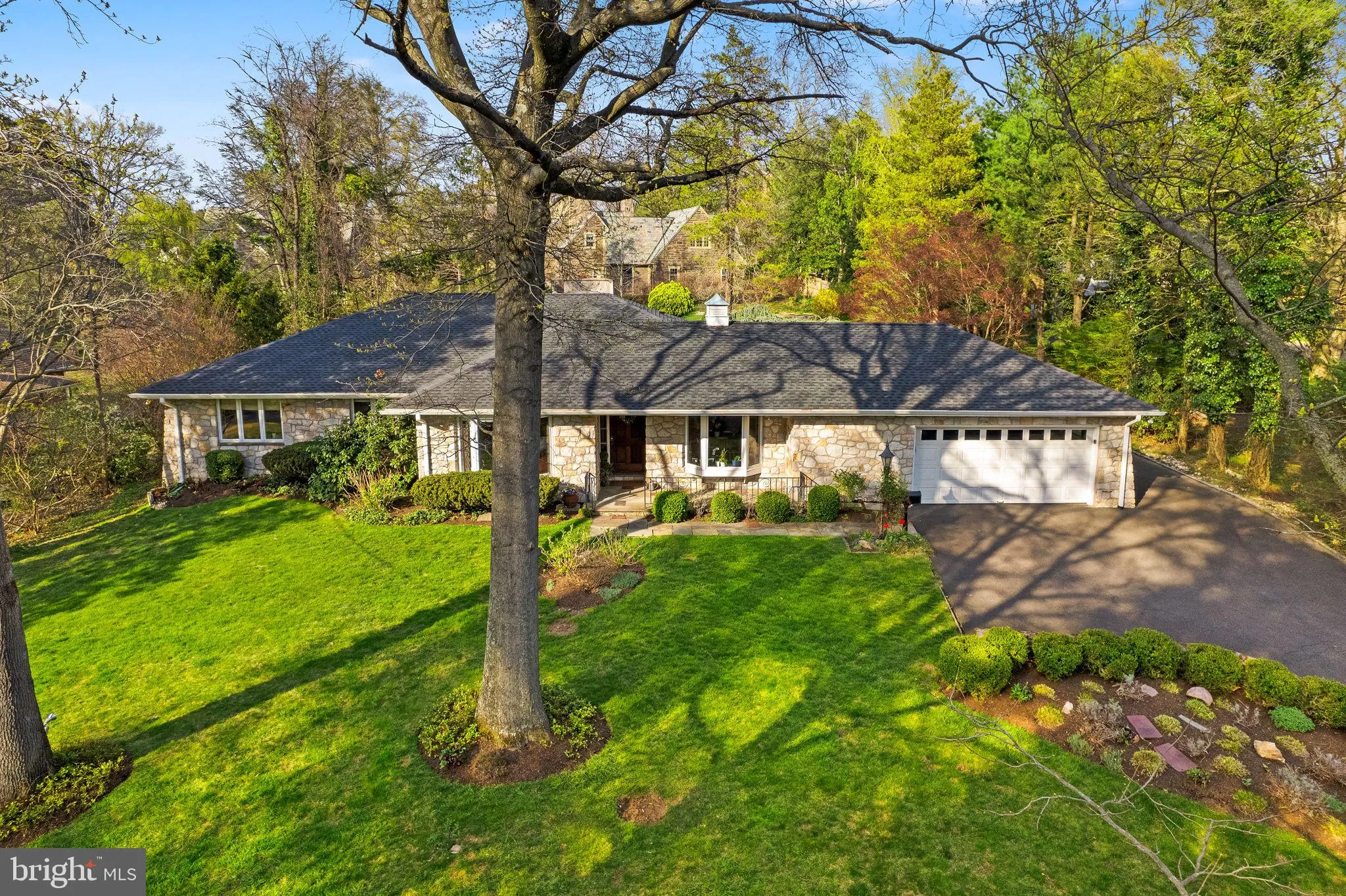 Philadelphia, Pennsylvania 19118, United States, 3 Bedrooms Bedrooms, ,2 BathroomsBathrooms,Residential,Contingent,110036