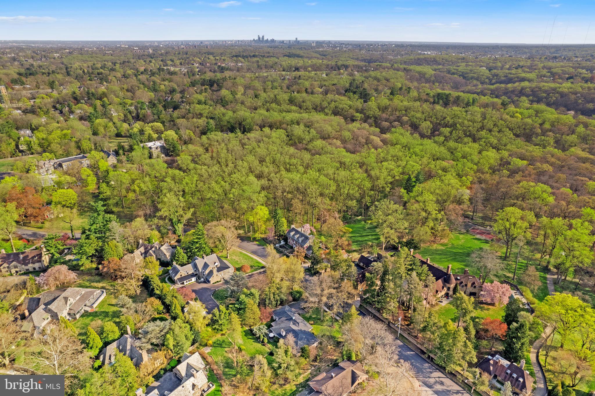 CHESTNUT HILL - Residential