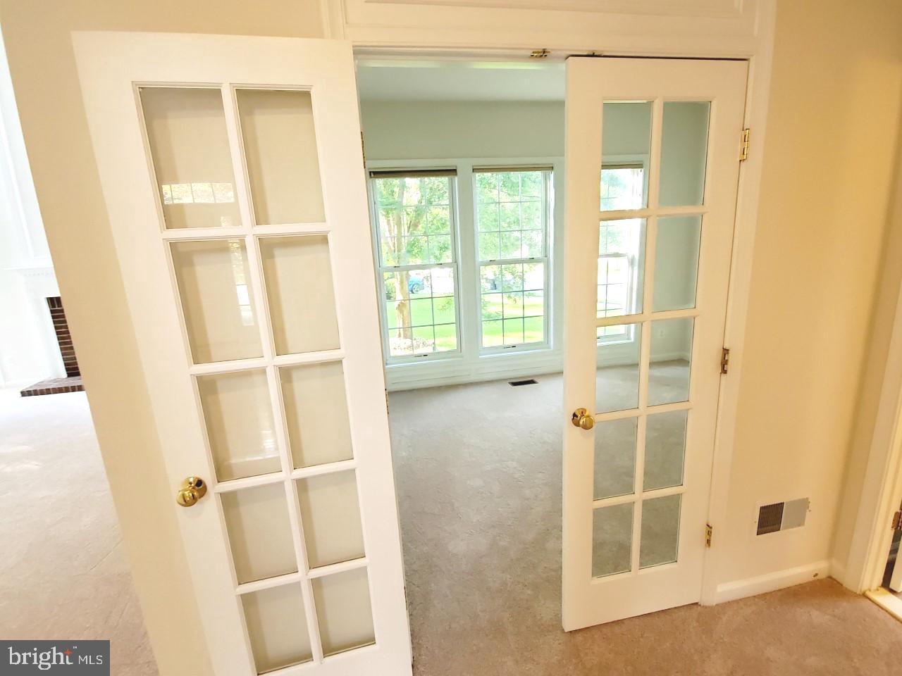 WHITE'S MILL - Residential