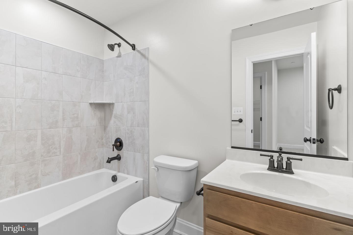 MEADOWS AT TOWN RUN II - Residential