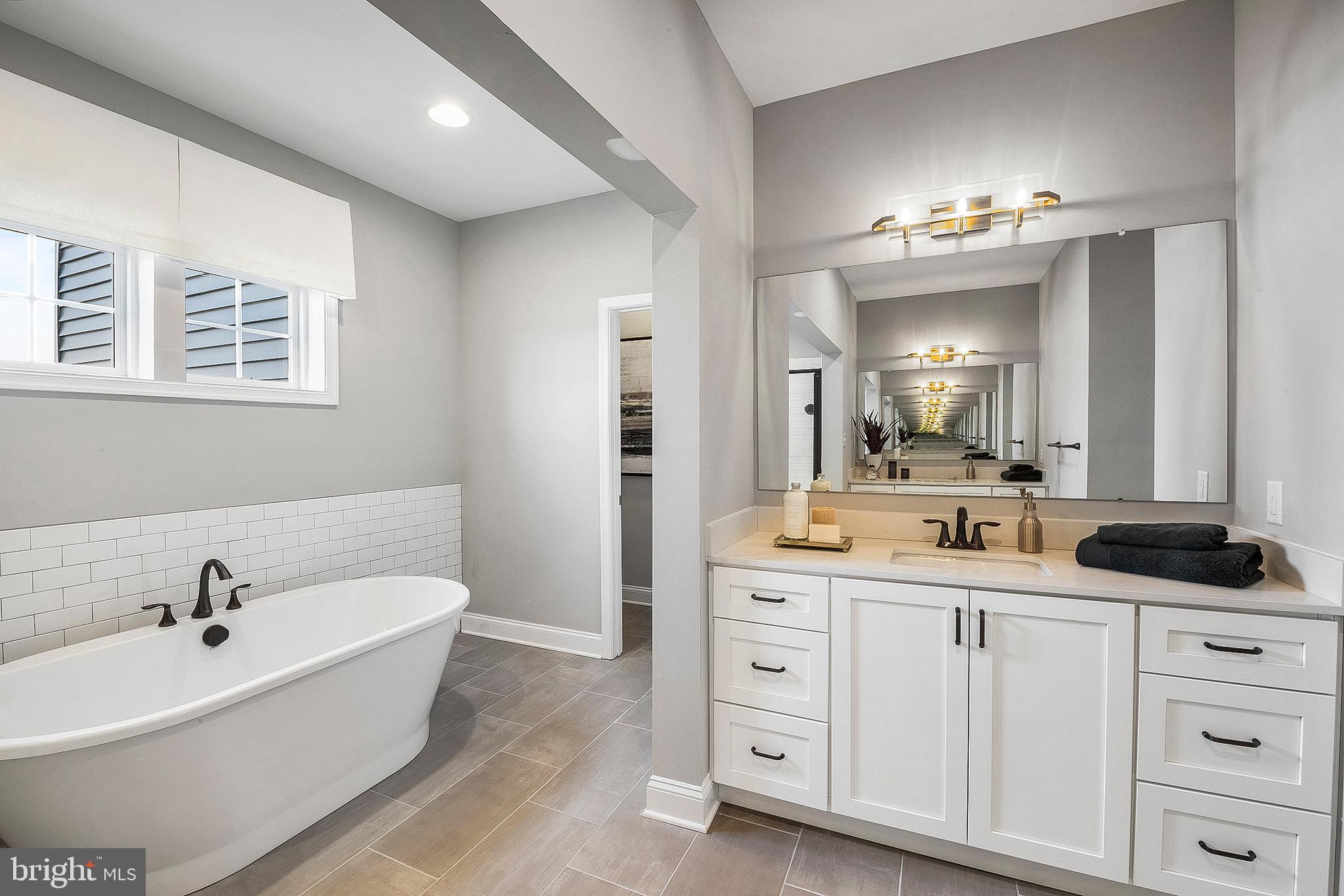 VILLAGE OF BAYBERRY - Residential