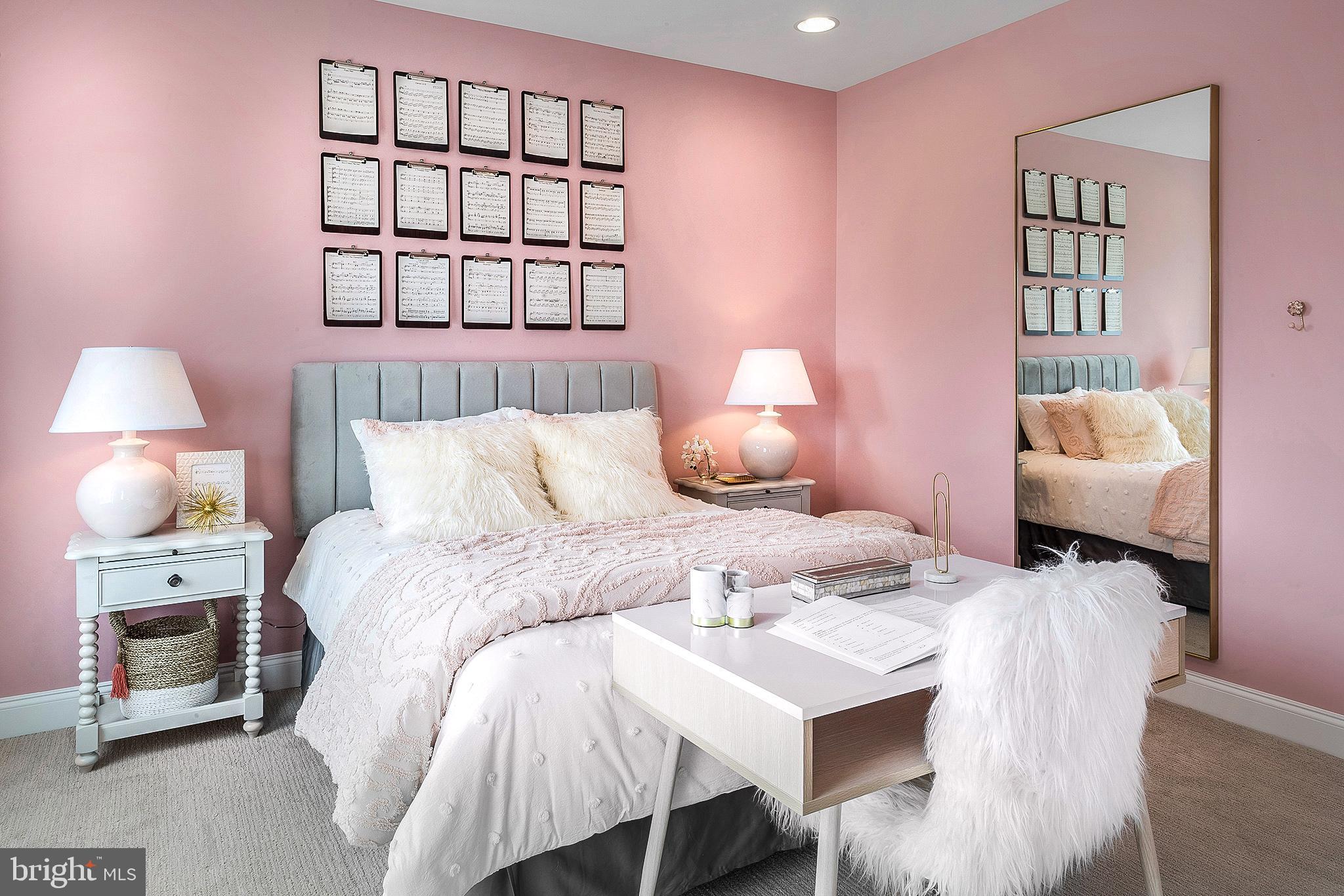 VILLAGE OF BAYBERRY - Residential