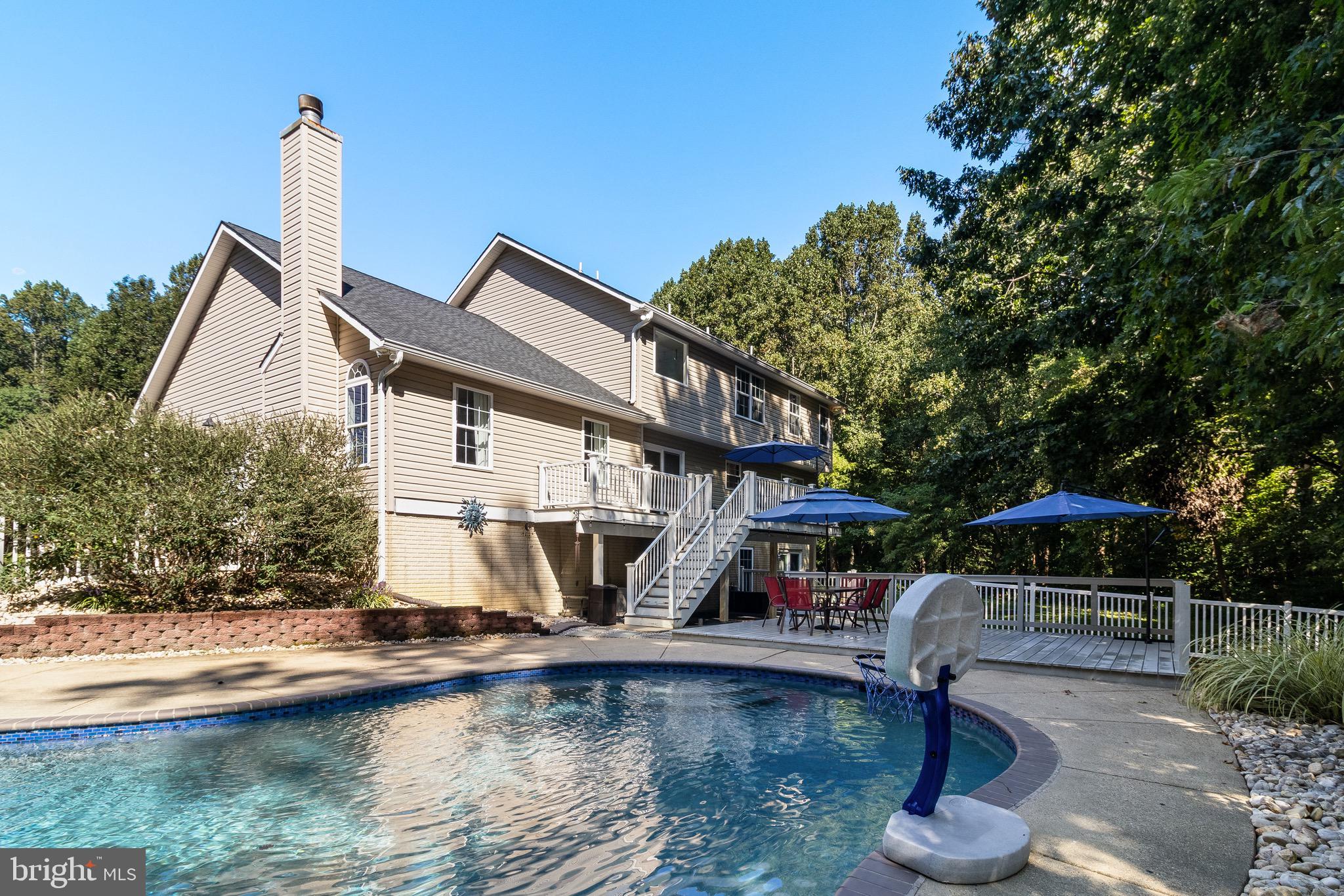 2424 WILDFLOWER LANE