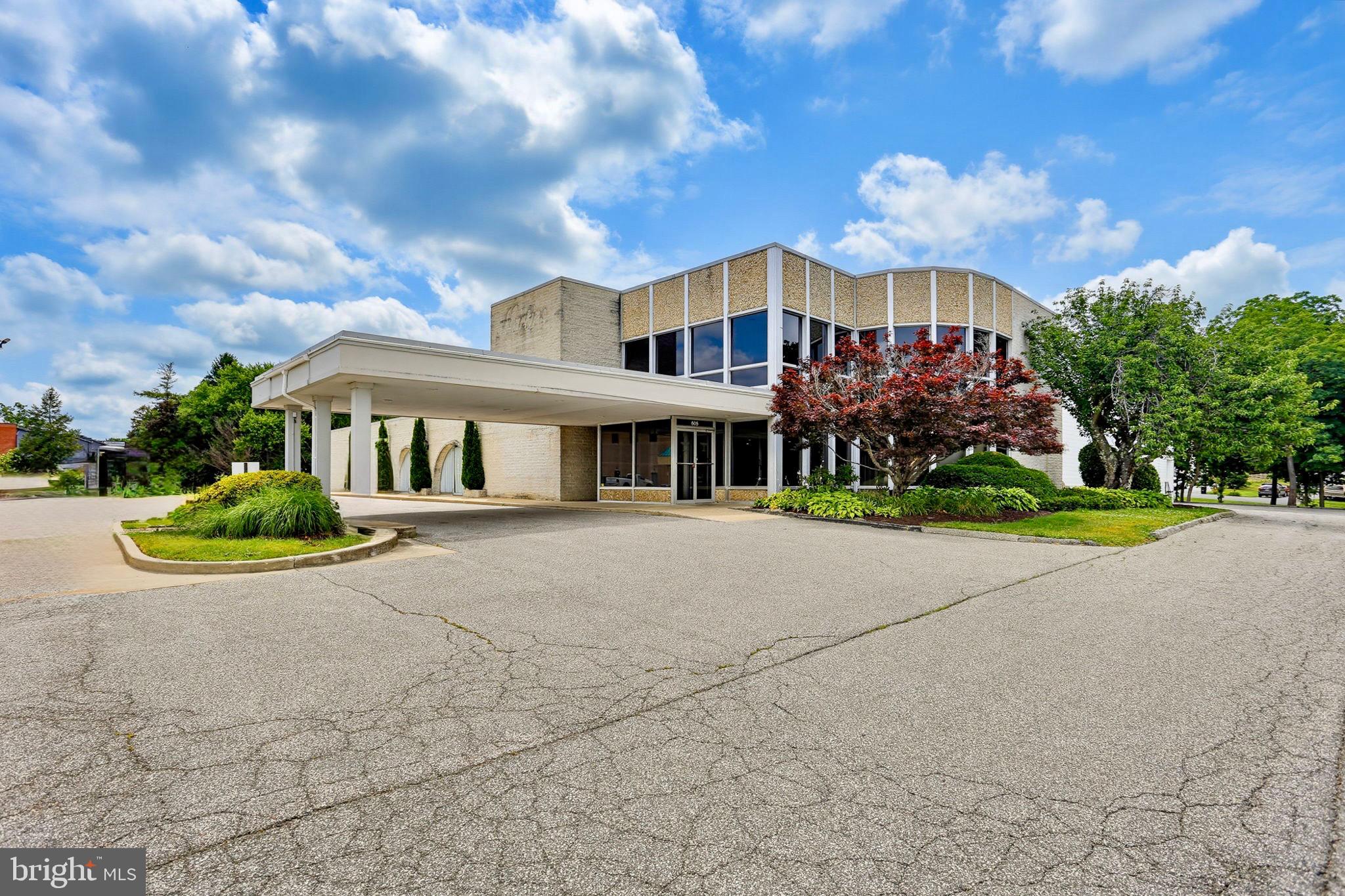 505 JERMOR LANE