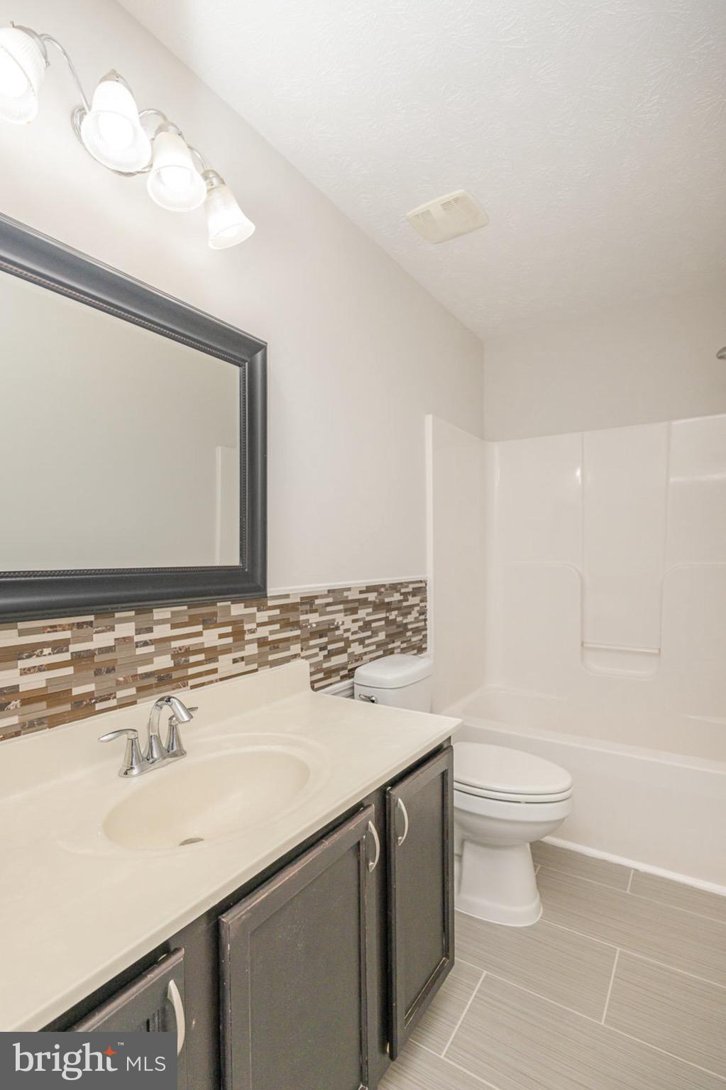 WILDERNESS SHORES - Residential