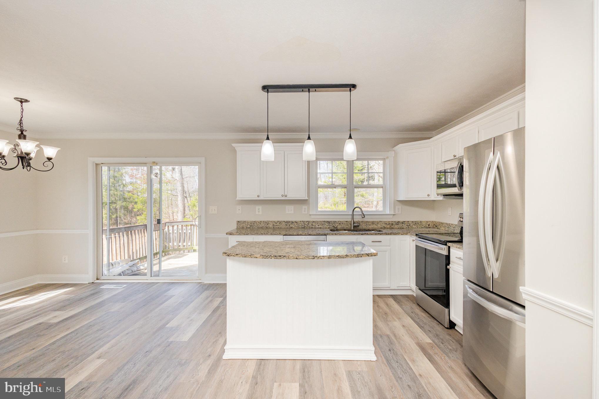 WILDERNESS SHORES - Residential