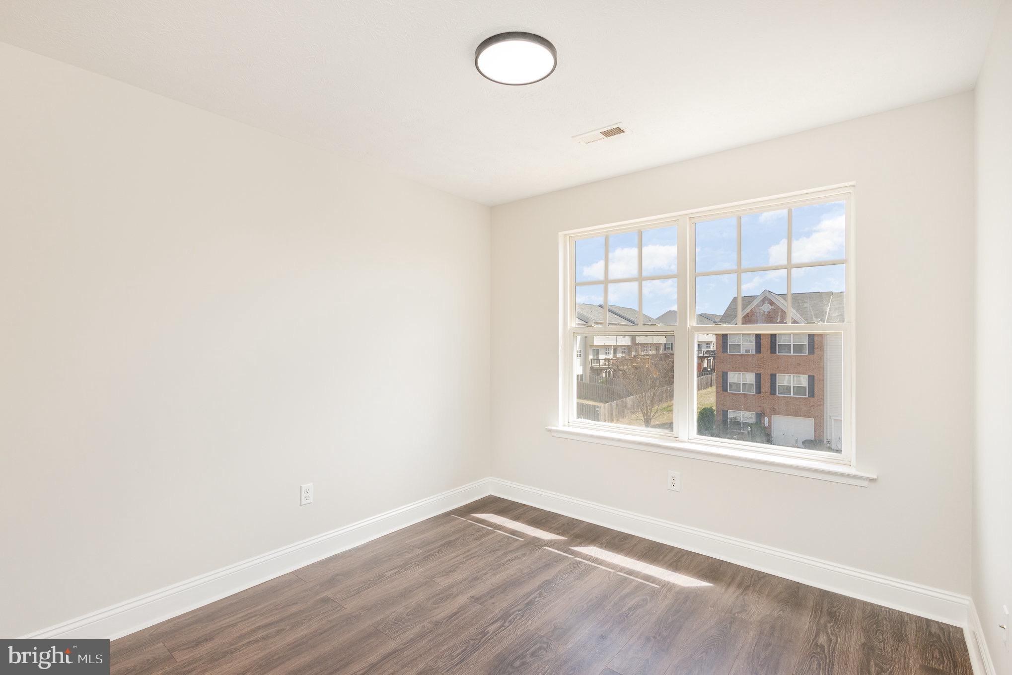 WILDERNESS SHORES - Residential