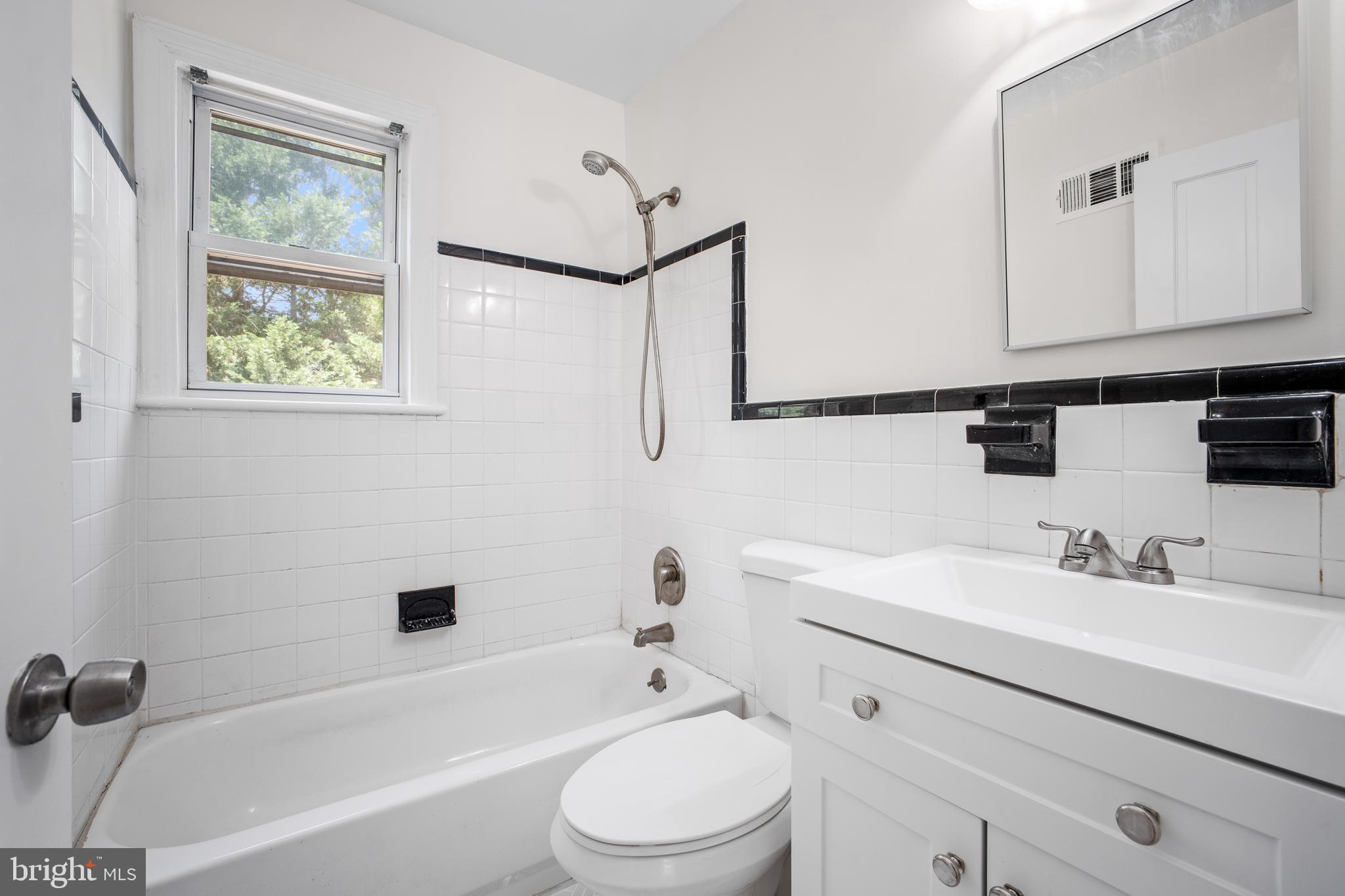 ORCHARDALE - Residential Lease