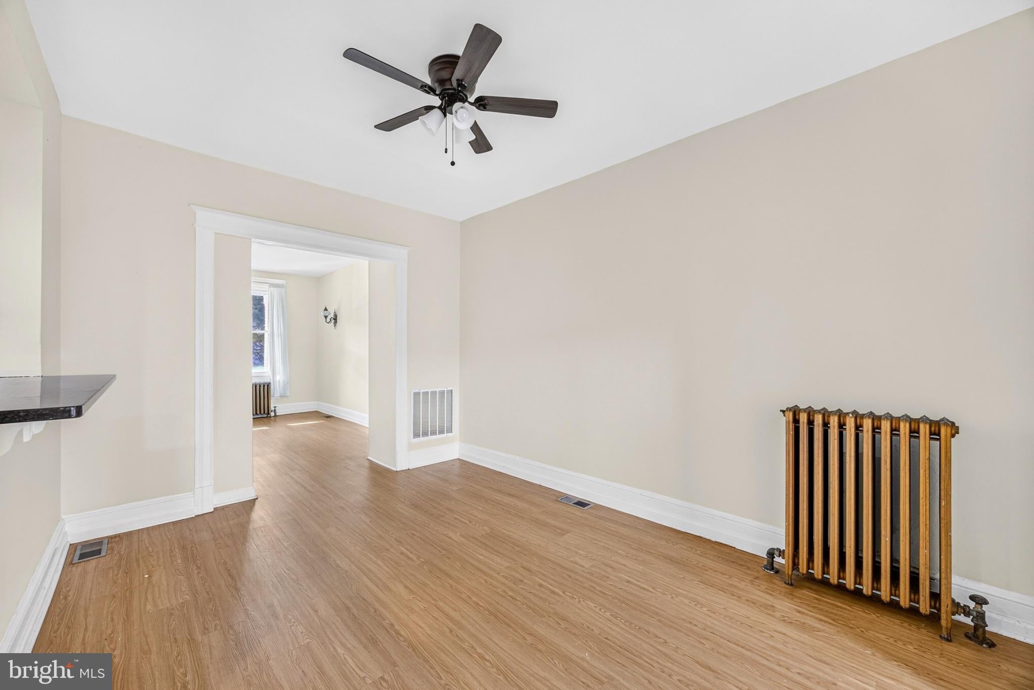 1225 18TH STREET NE