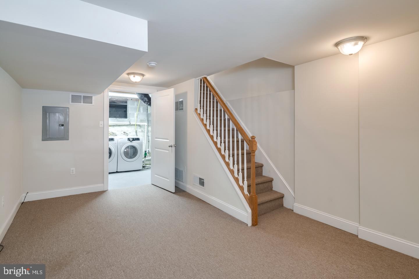 GRADUATE HOSPITAL - Residential Lease