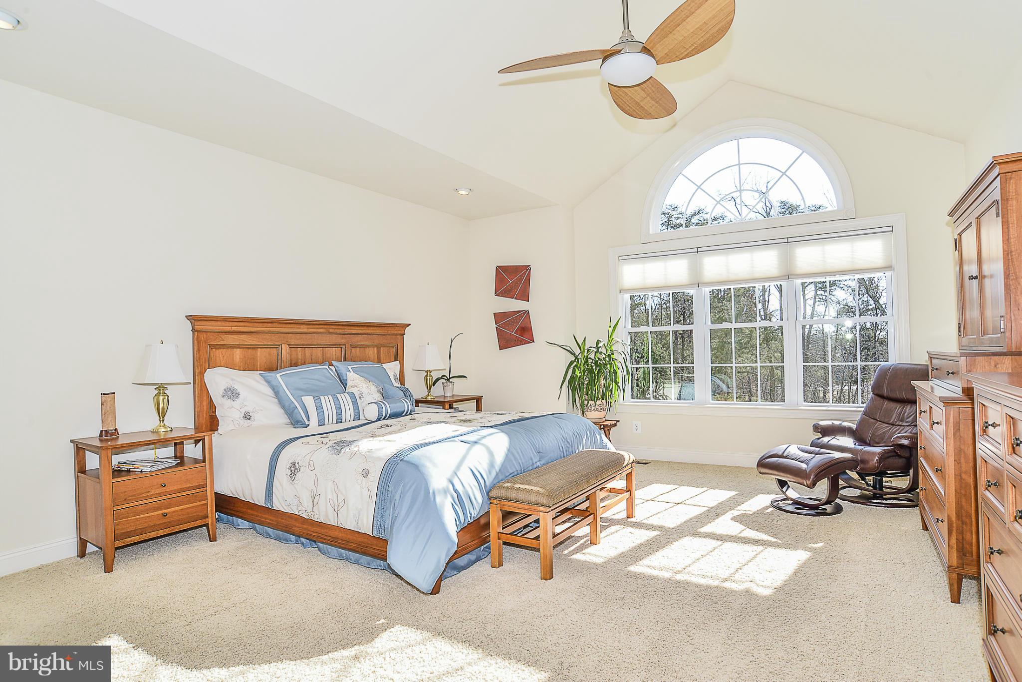 LOUDOUN VALLEY ESTATES 2 - Residential