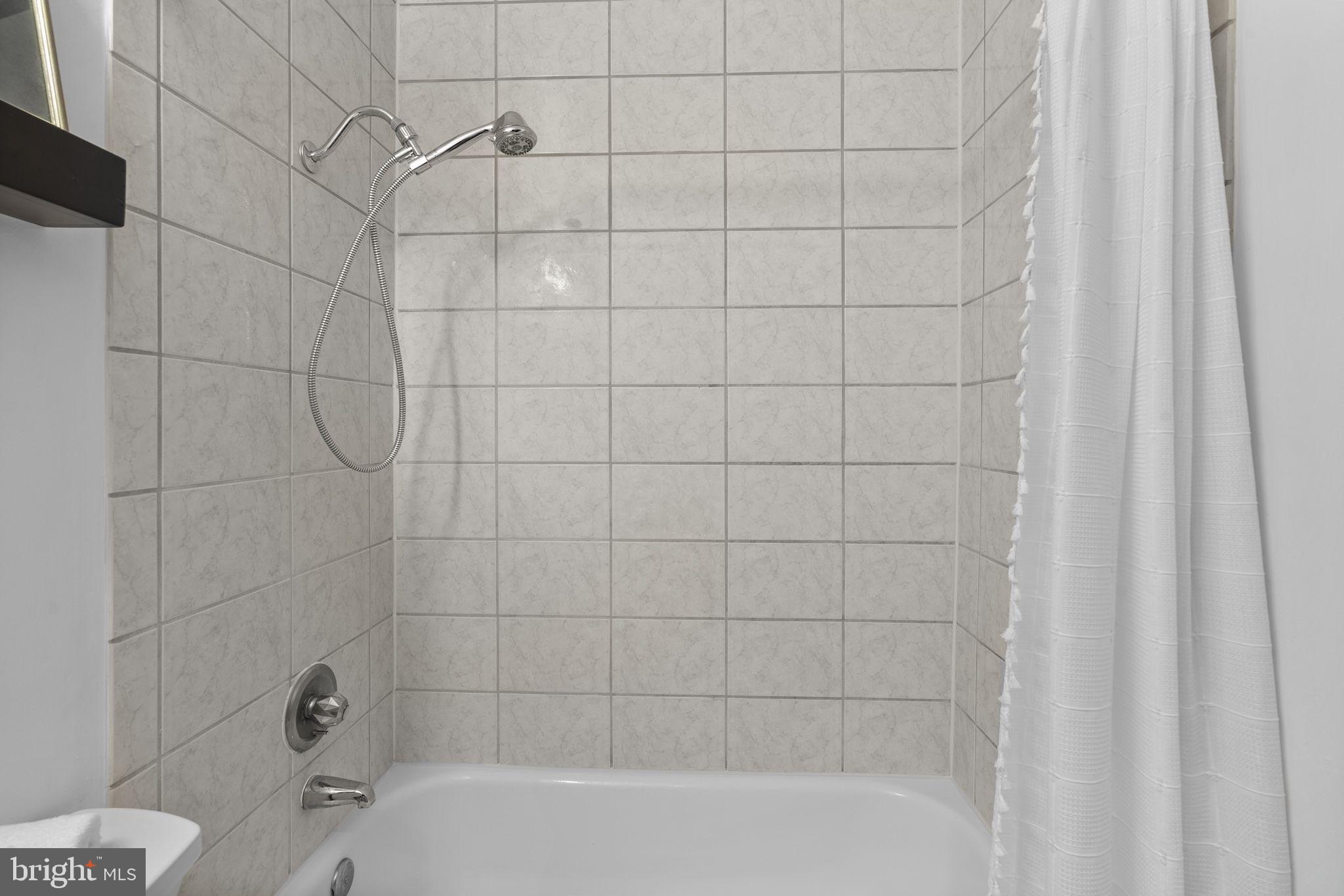 FELLS POINT HISTORIC DISTRICT - Residential