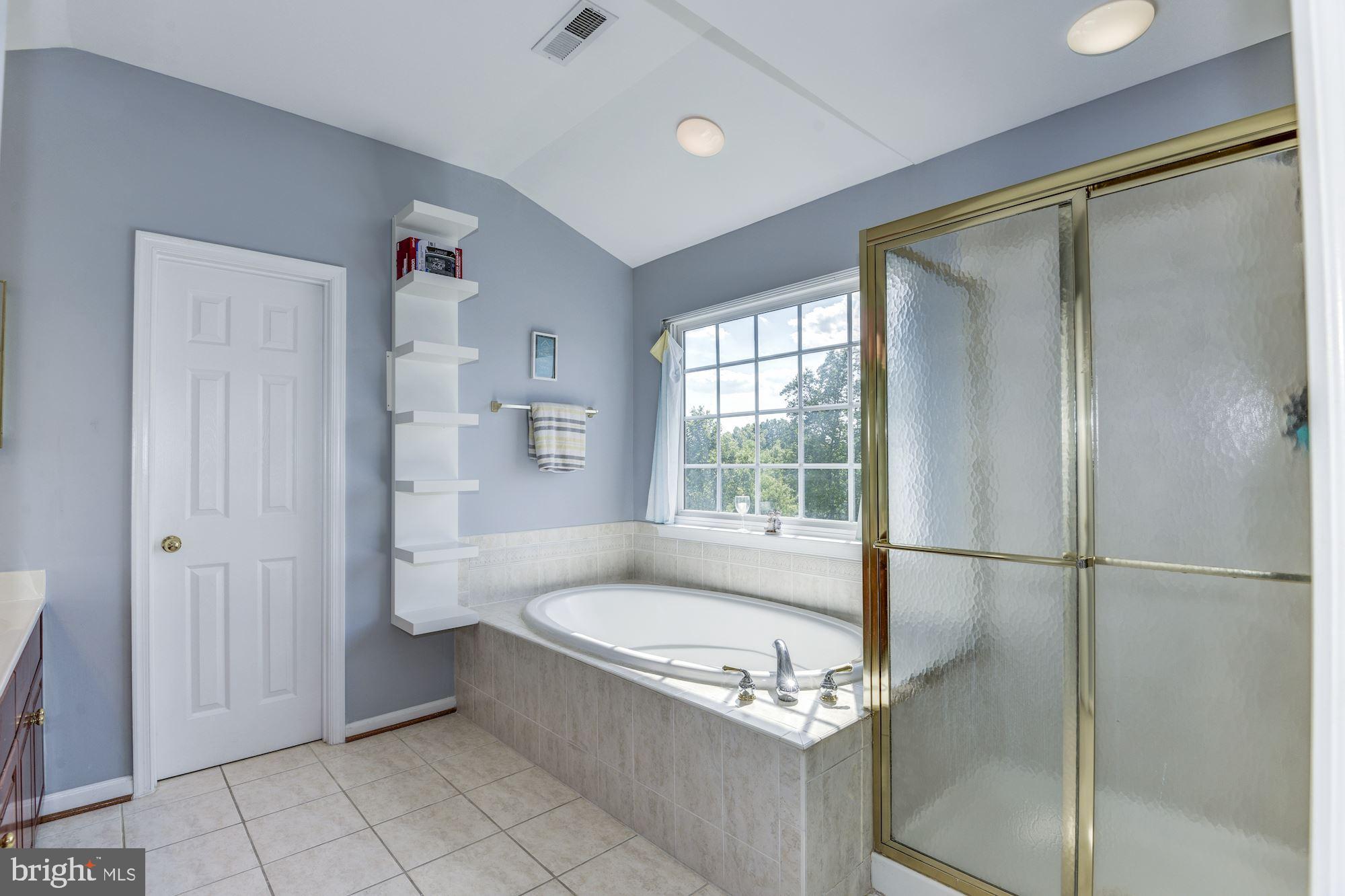 KINGSBROOKE - Residential