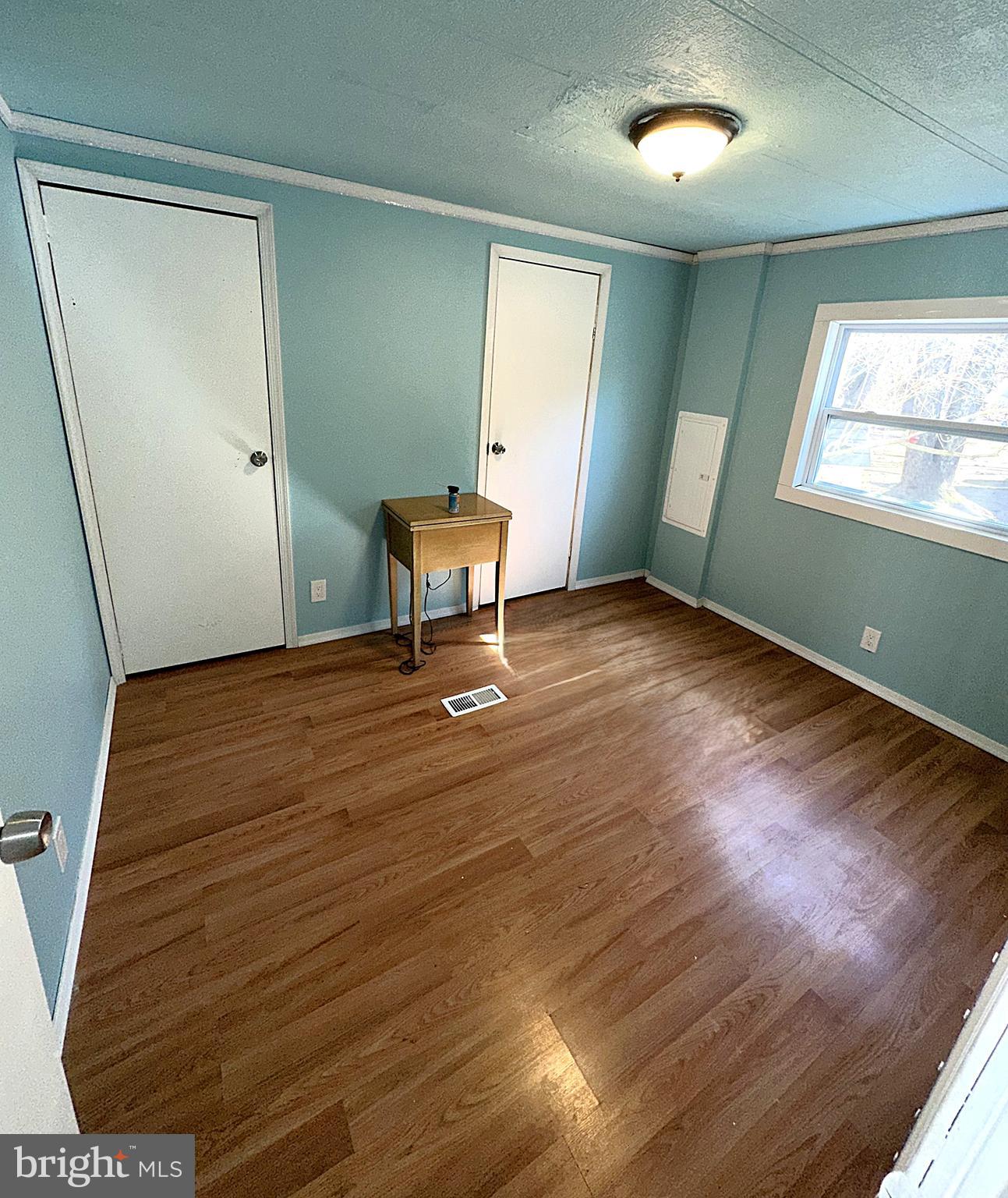 BOONES ESTATES - Residential