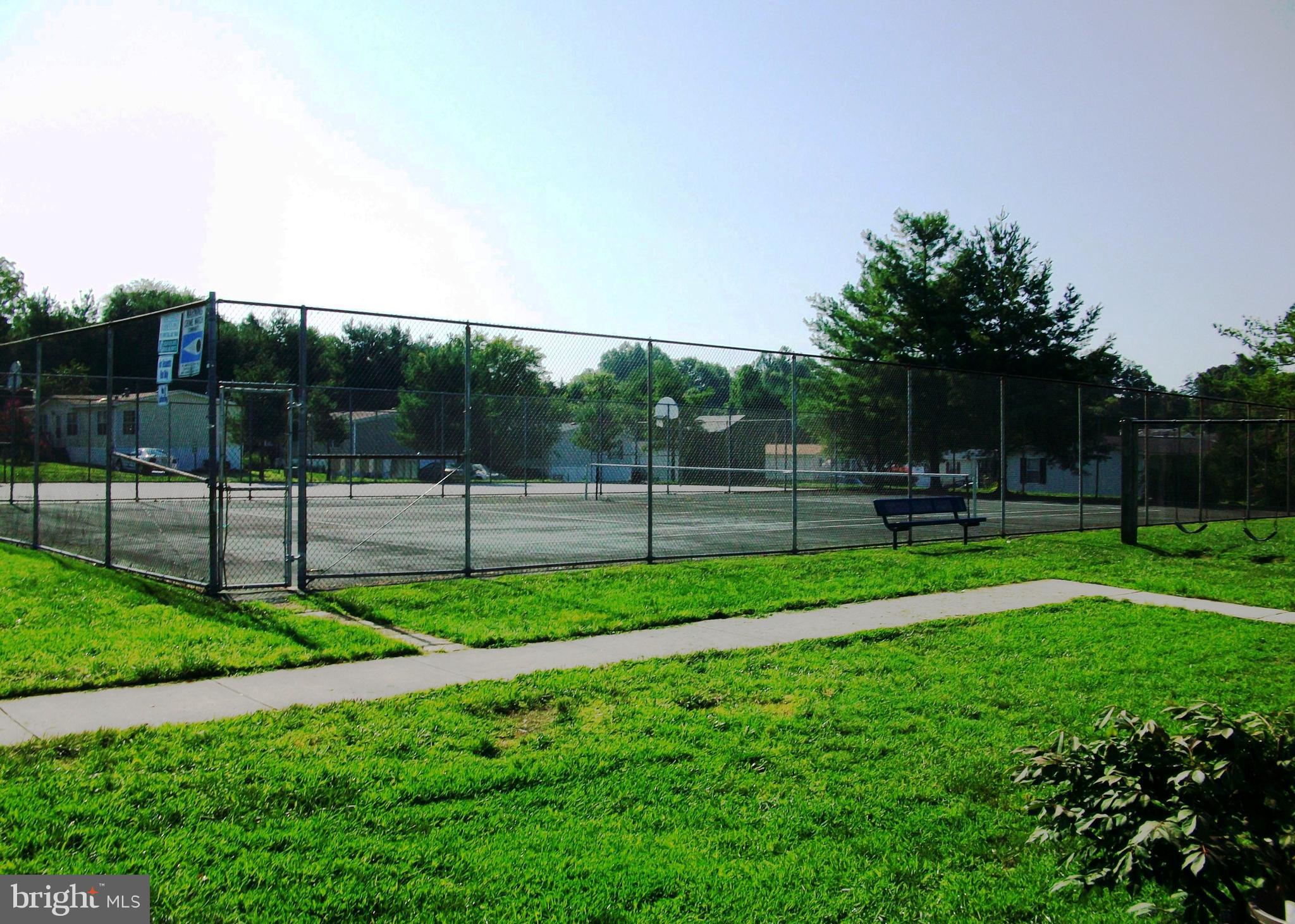 BOONES ESTATES - Residential