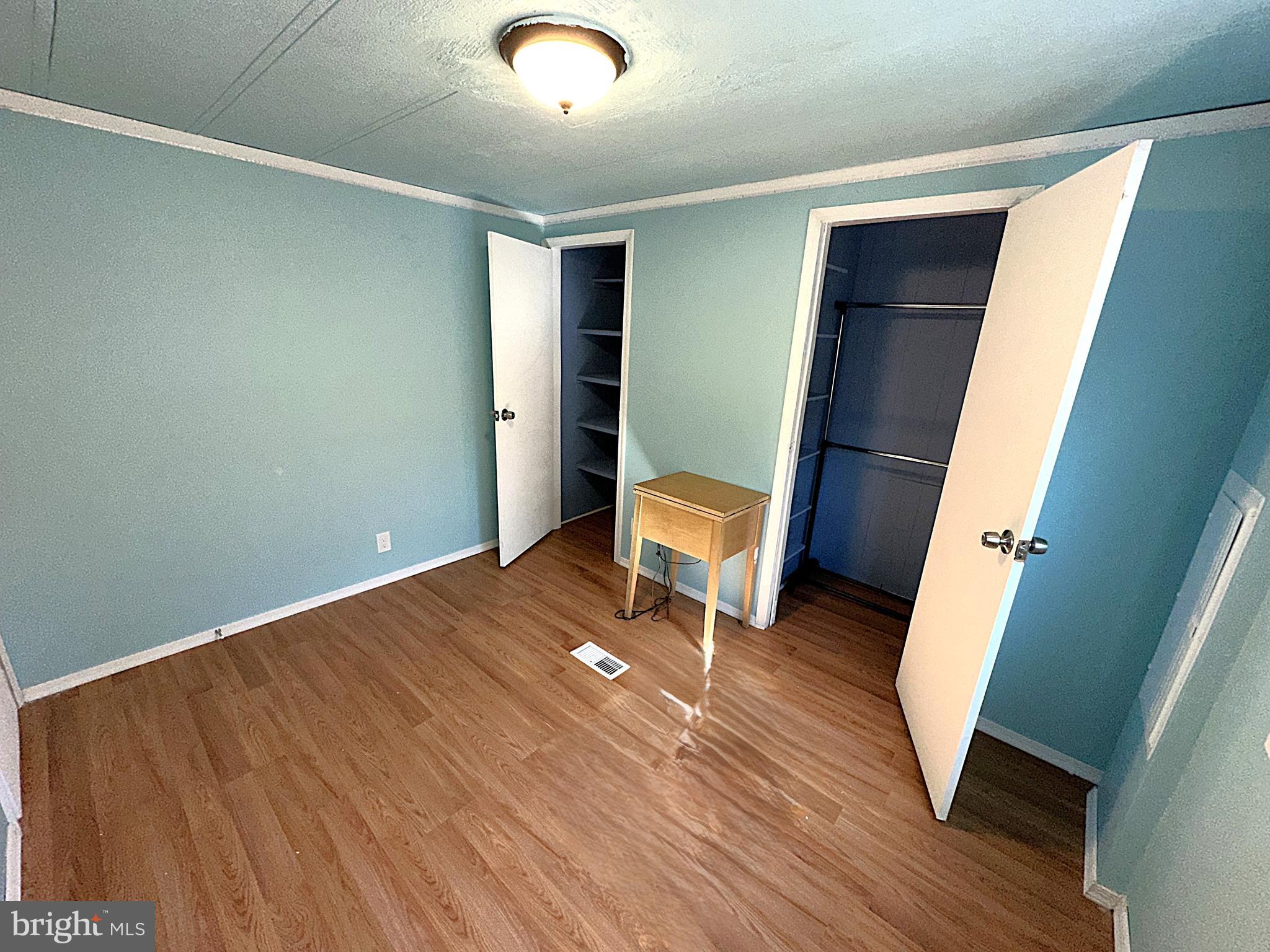 BOONES ESTATES - Residential