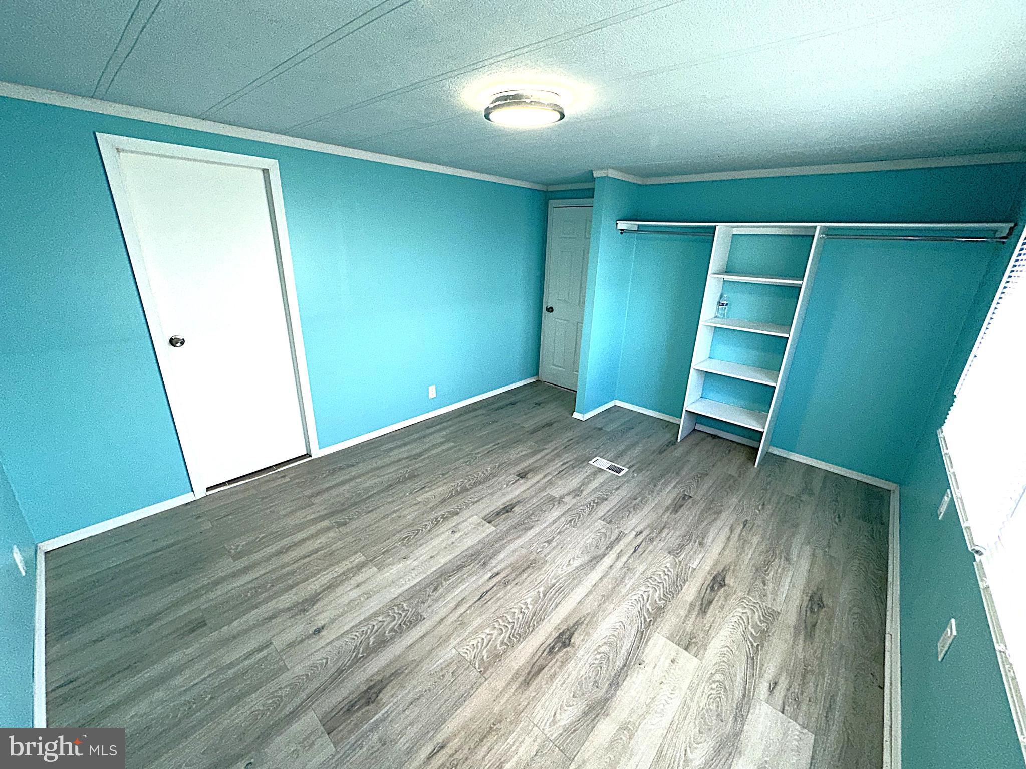 BOONES ESTATES - Residential