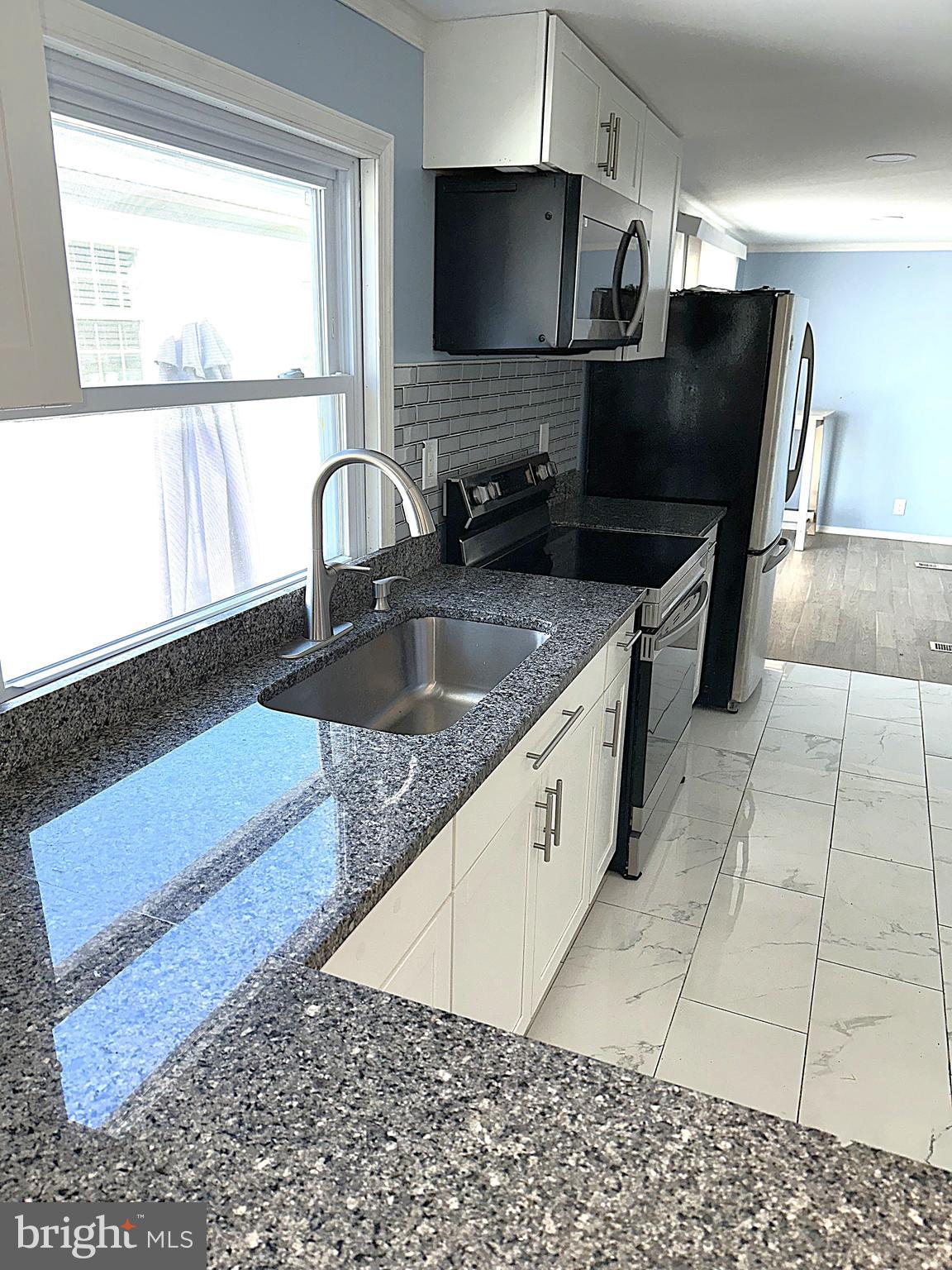 BOONES ESTATES - Residential