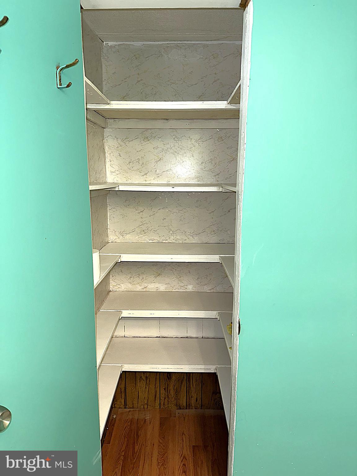 BOONES ESTATES - Residential