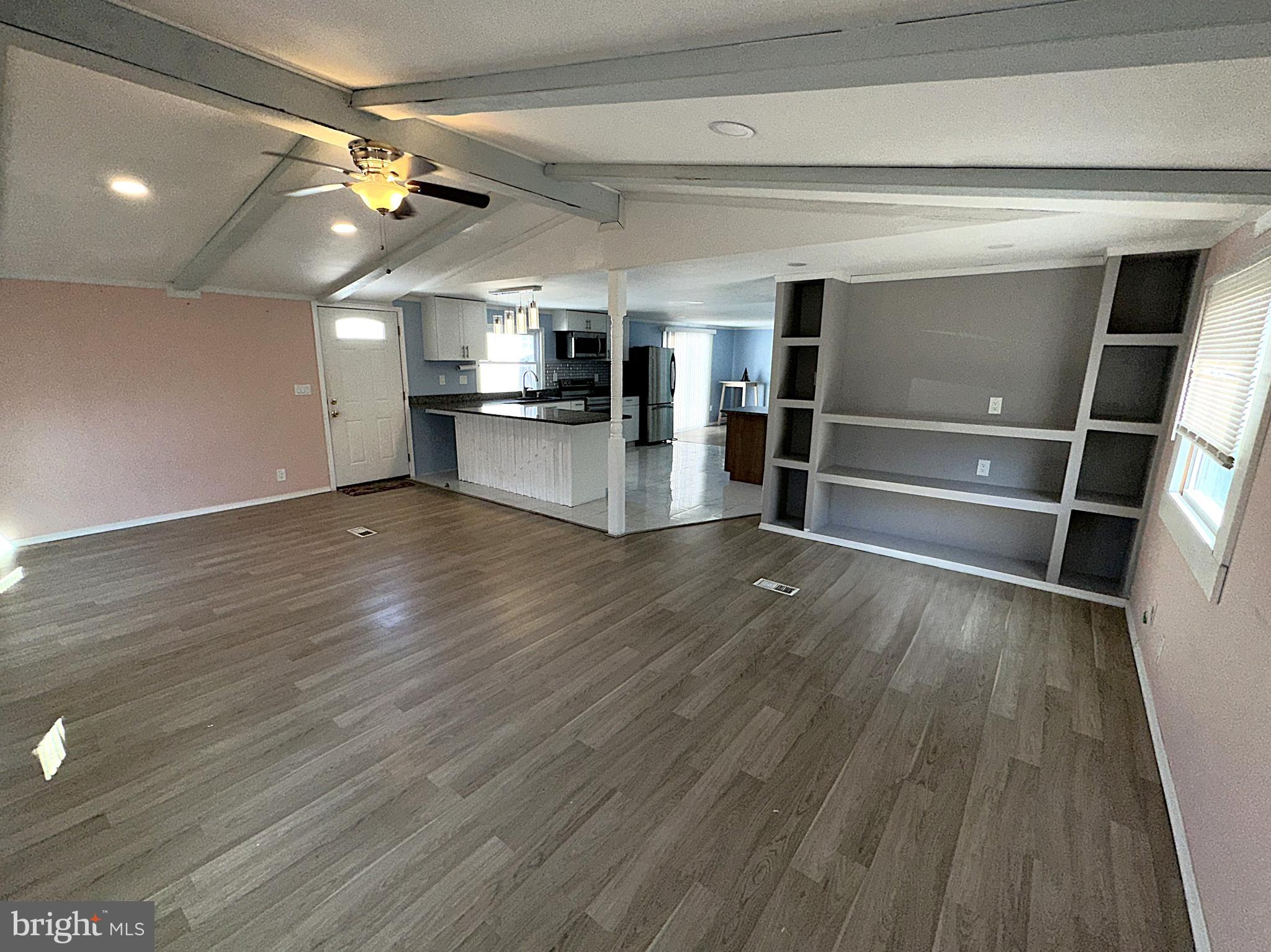 BOONES ESTATES - Residential